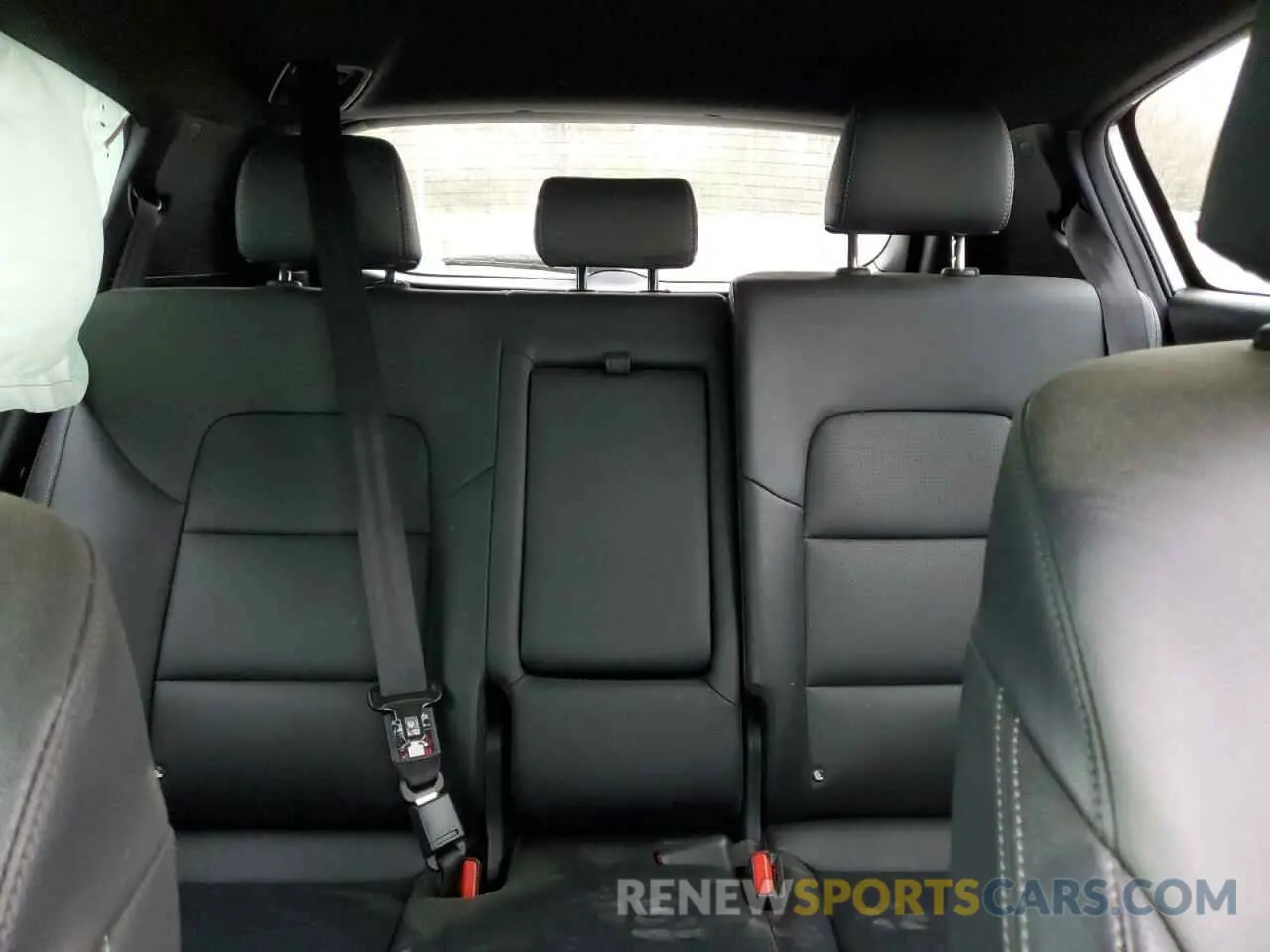10 Photograph of a damaged car KNDP6CAC3L7658978 KIA SPORTAGE 2020