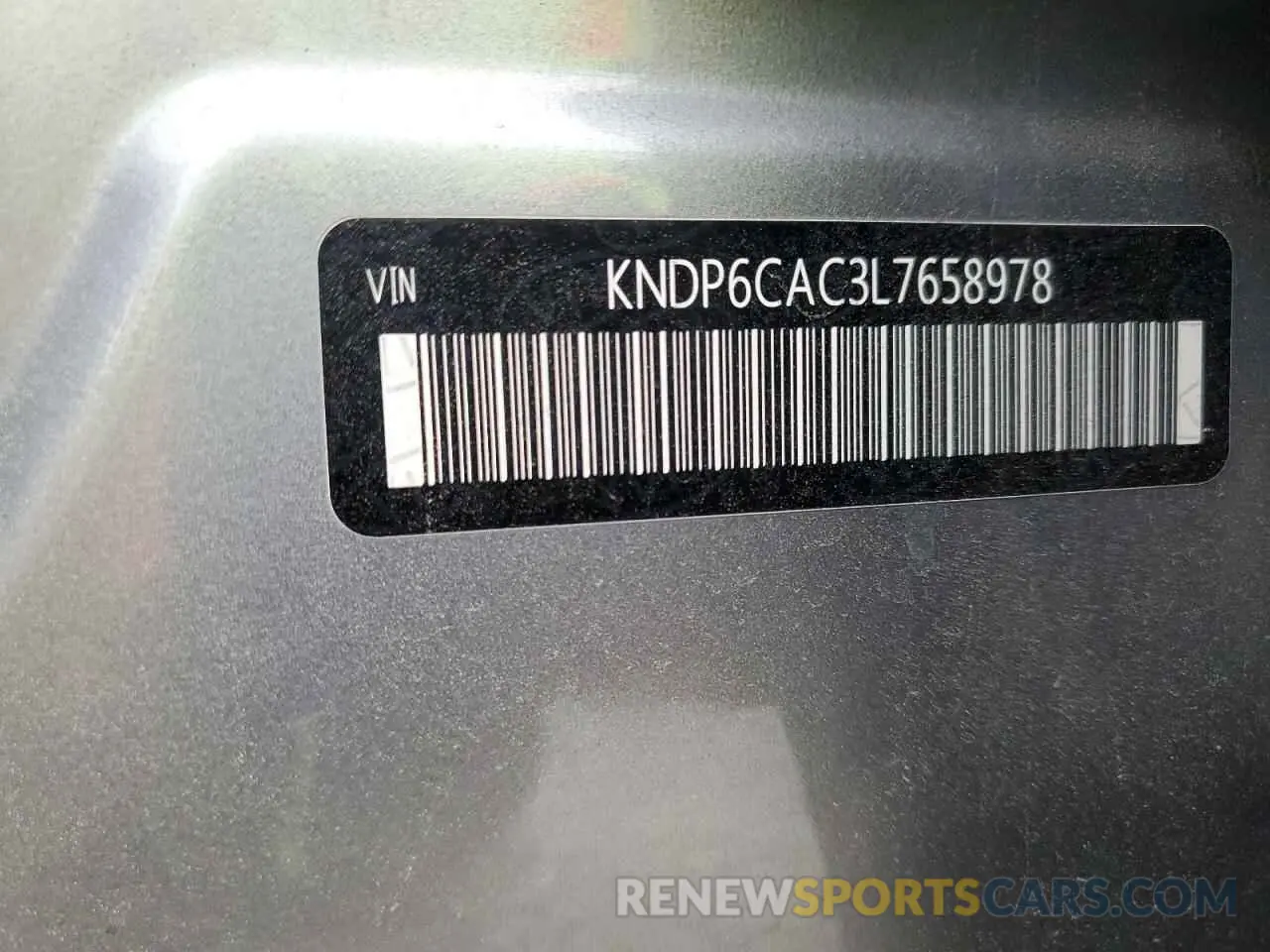 15 Photograph of a damaged car KNDP6CAC3L7658978 KIA SPORTAGE 2020