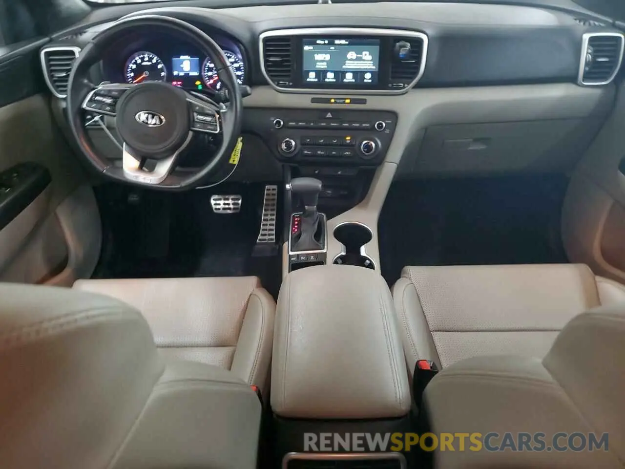 8 Photograph of a damaged car KNDP6CAC7L7683723 KIA SPORTAGE 2020