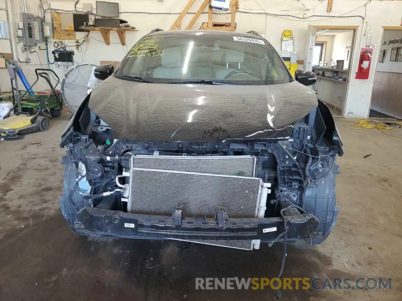 5 Photograph of a damaged car KNDP6CAC8L7736591 KIA SPORTAGE 2020