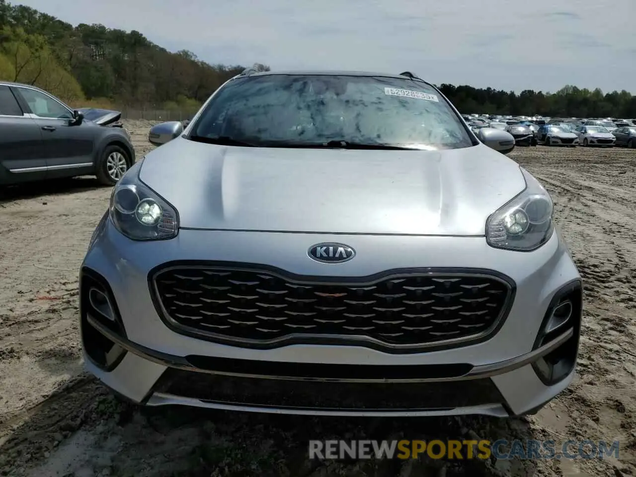 5 Photograph of a damaged car KNDP6CAC8L7746456 KIA SPORTAGE 2020