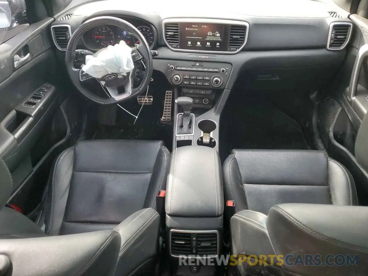 8 Photograph of a damaged car KNDP6CAC9L7722702 KIA SPORTAGE 2020