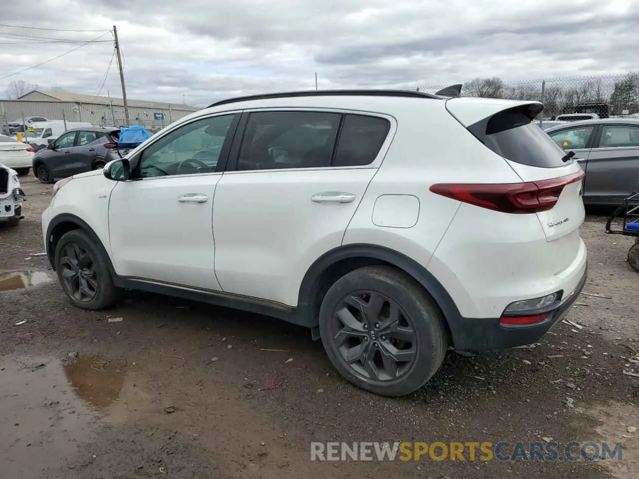 2 Photograph of a damaged car KNDP6CACXL7681268 KIA SPORTAGE 2020