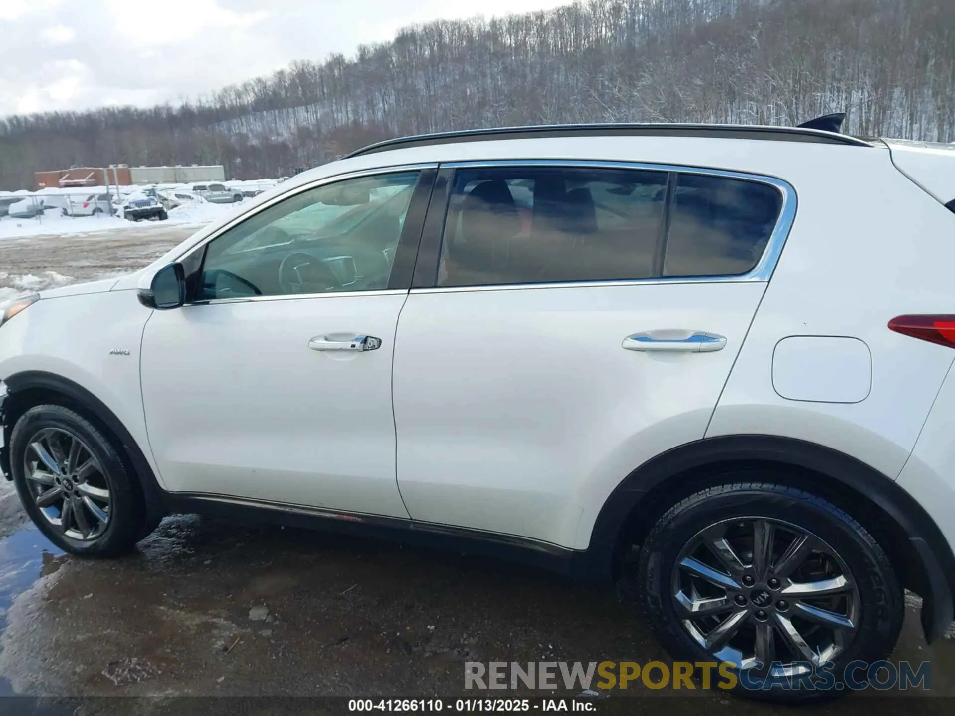 15 Фотография поврежденного автомобиля KNDP6CACXL7796520 KIA SPORTAGE 2020