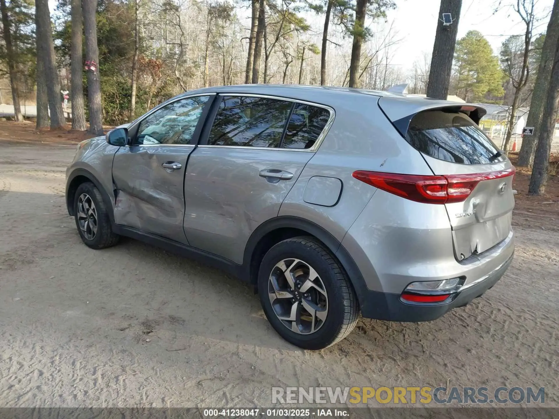 3 Фотография поврежденного автомобиля KNDPM3AC1L7640808 KIA SPORTAGE 2020