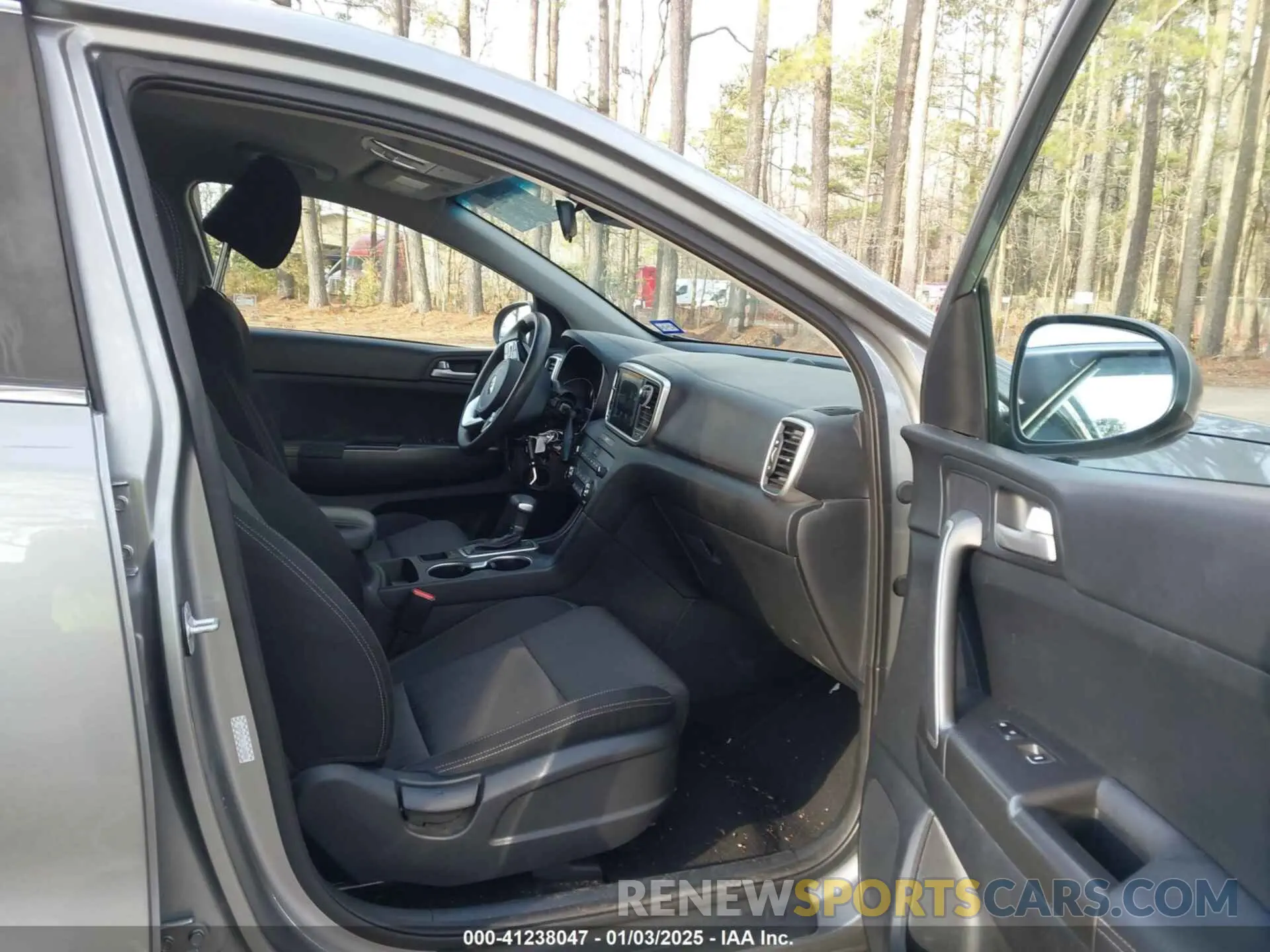 5 Фотография поврежденного автомобиля KNDPM3AC1L7640808 KIA SPORTAGE 2020