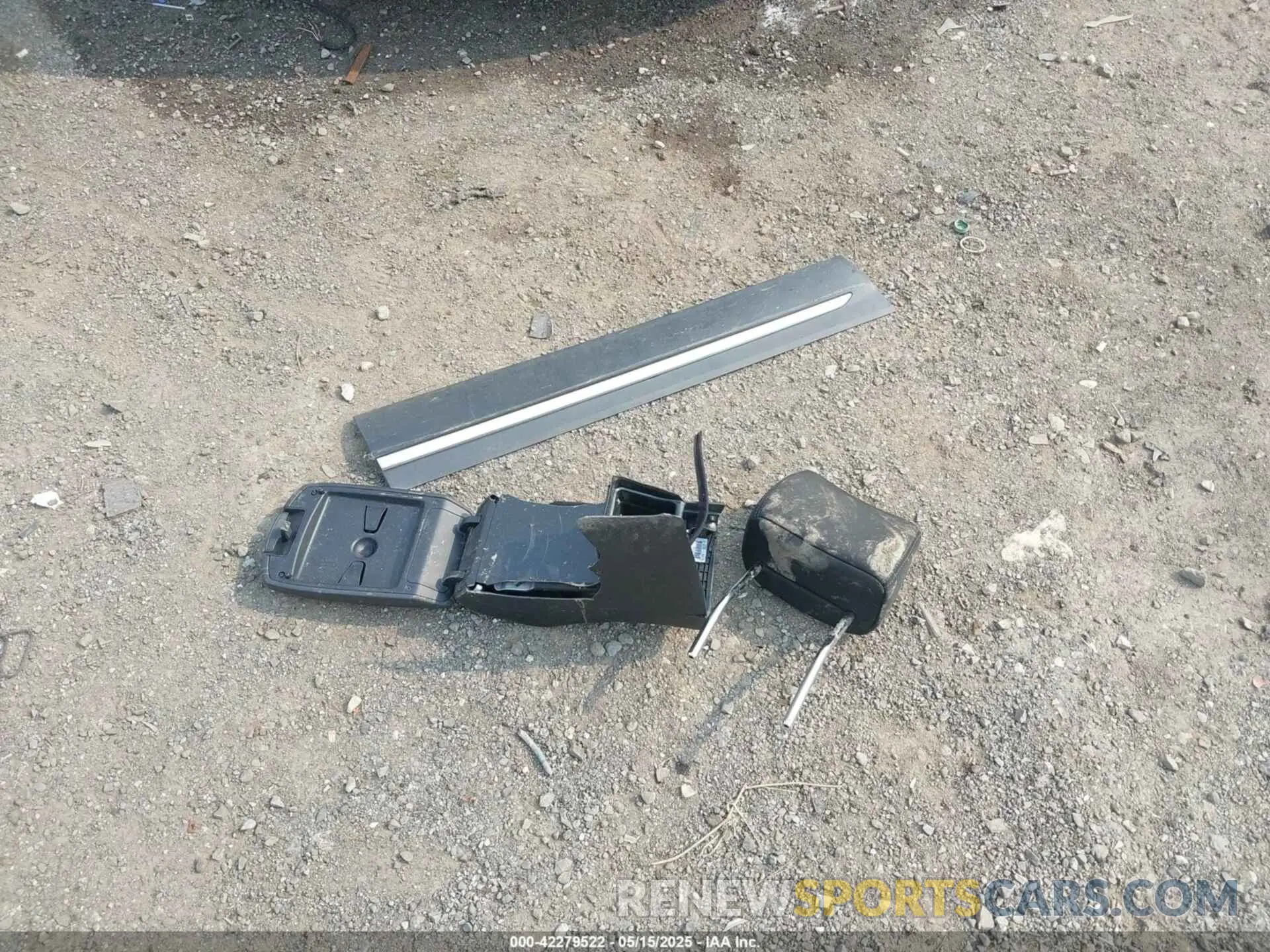 12 Фотография поврежденного автомобиля KNDPM3AC1L7675803 KIA SPORTAGE 2020