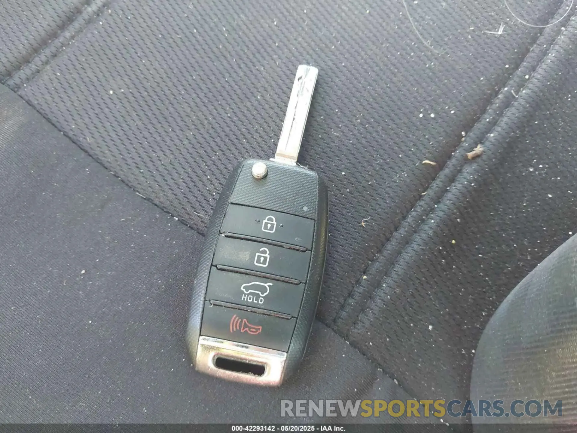 11 Photograph of a damaged car KNDPM3AC1L7725373 KIA SPORTAGE 2020