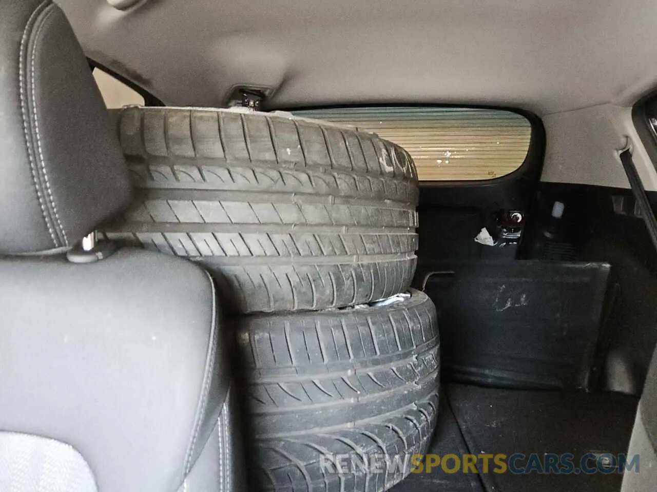 10 Фотография поврежденного автомобиля KNDPM3AC1L7743663 KIA SPORTAGE 2020