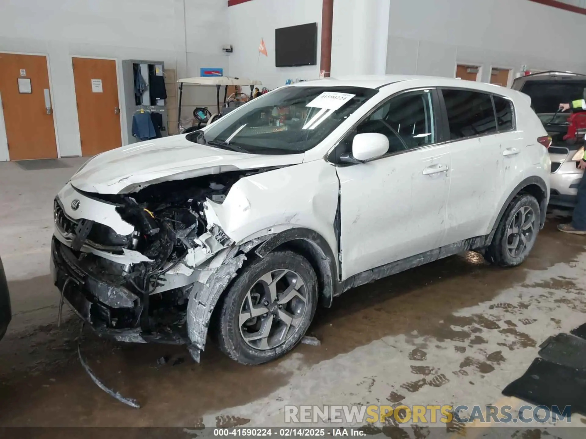 2 Photograph of a damaged car KNDPM3AC1L7813131 KIA SPORTAGE 2020