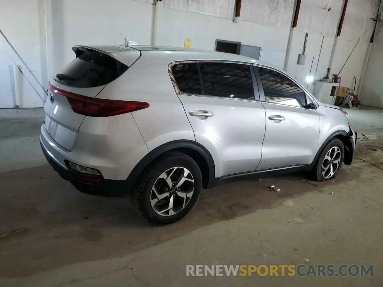3 Photograph of a damaged car KNDPM3AC2L7642373 KIA SPORTAGE 2020