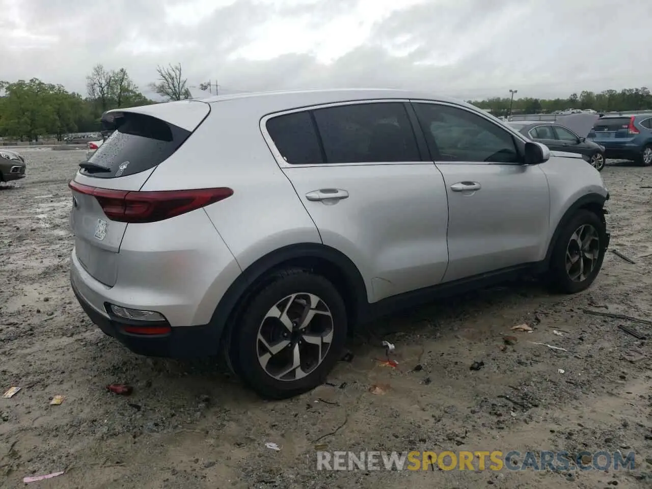3 Photograph of a damaged car KNDPM3AC2L7687183 KIA SPORTAGE 2020