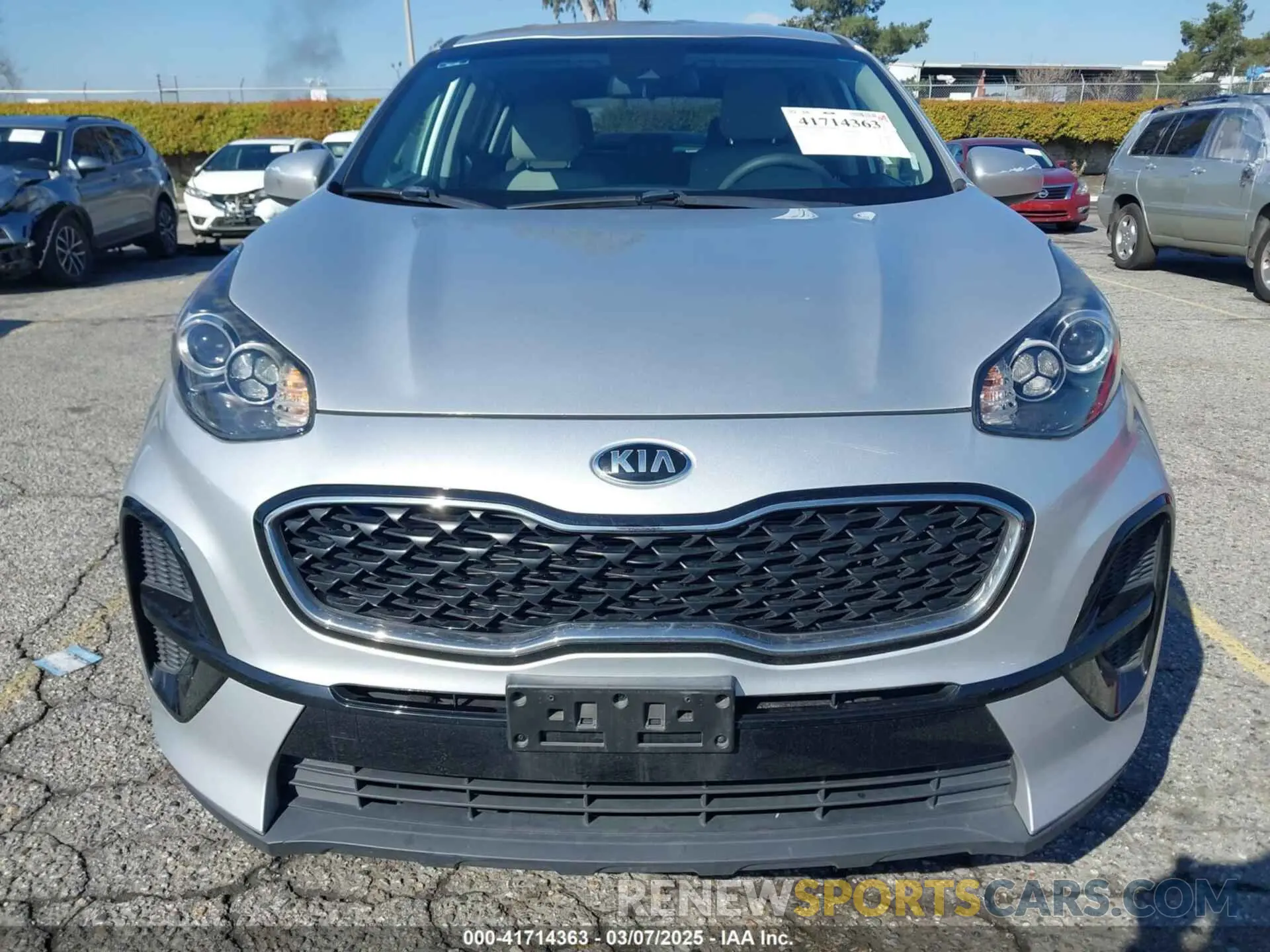 12 Photograph of a damaged car KNDPM3AC2L7694764 KIA SPORTAGE 2020