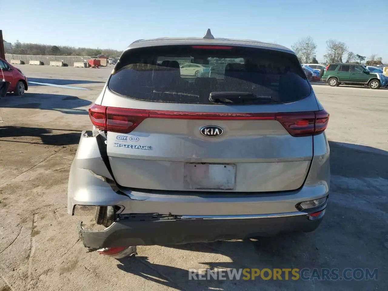 6 Photograph of a damaged car KNDPM3AC4L7759775 KIA SPORTAGE 2020