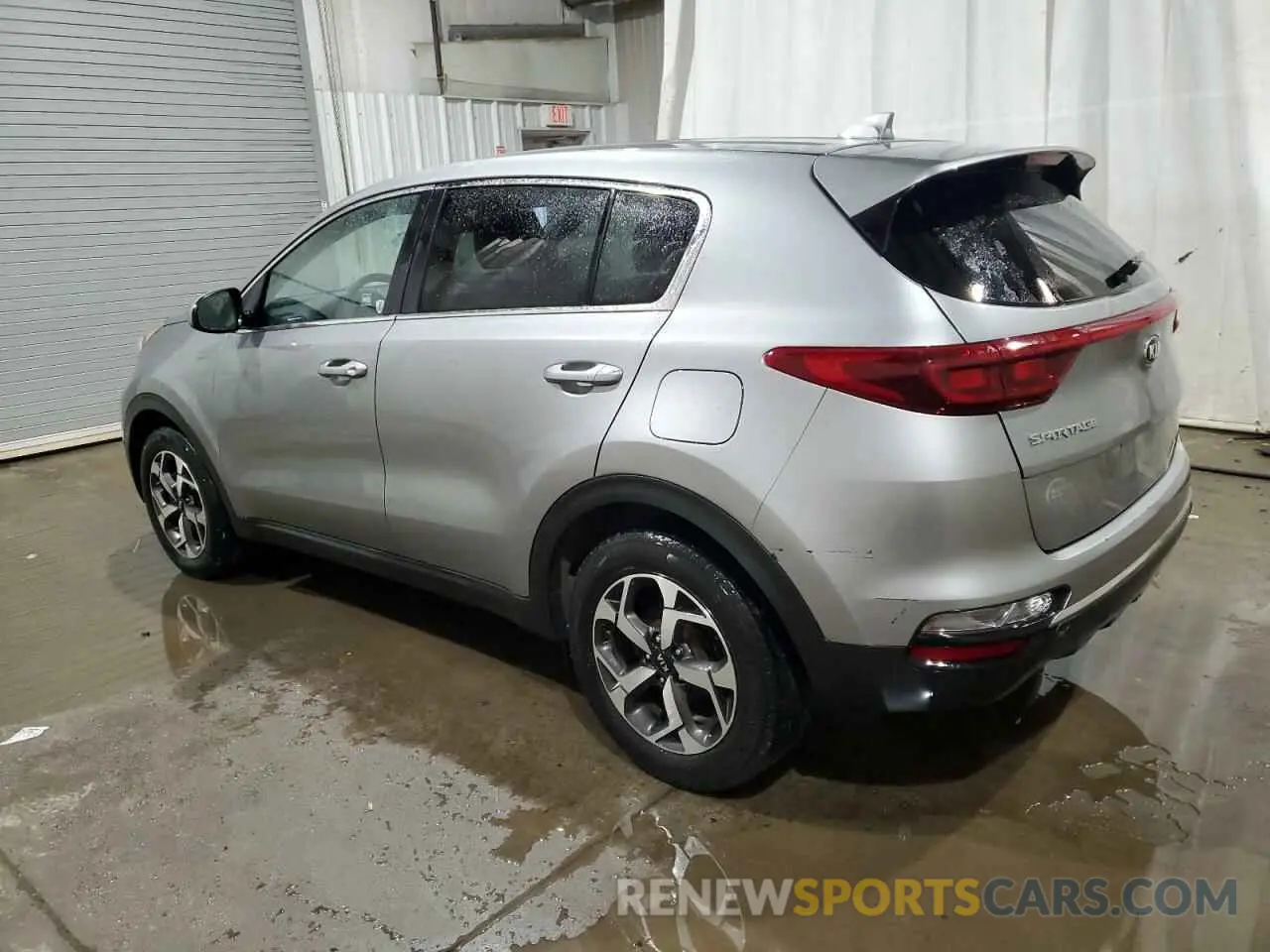 2 Photograph of a damaged car KNDPM3AC4L7821756 KIA SPORTAGE 2020