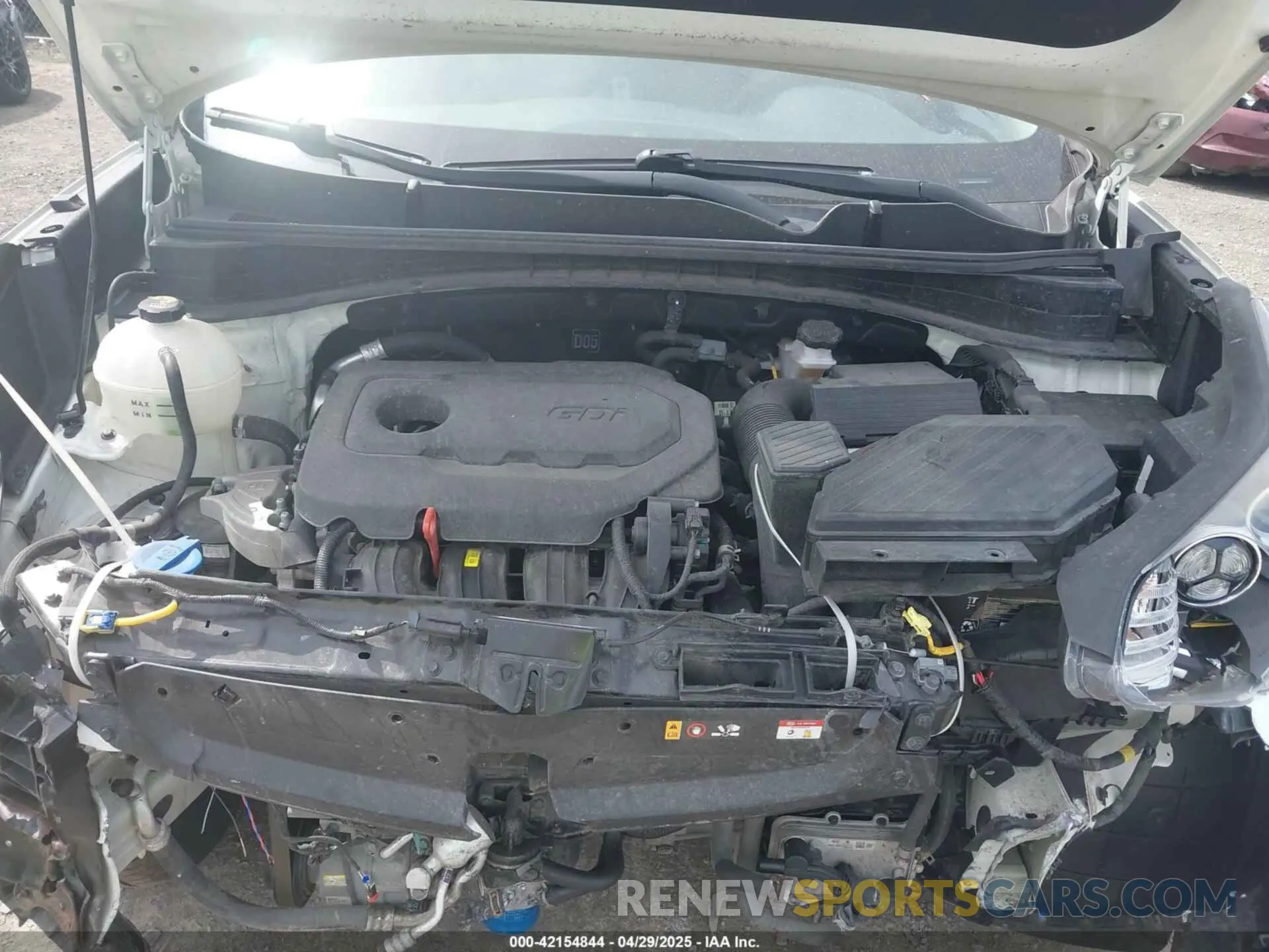 10 Photograph of a damaged car KNDPM3AC5L7675206 KIA SPORTAGE 2020
