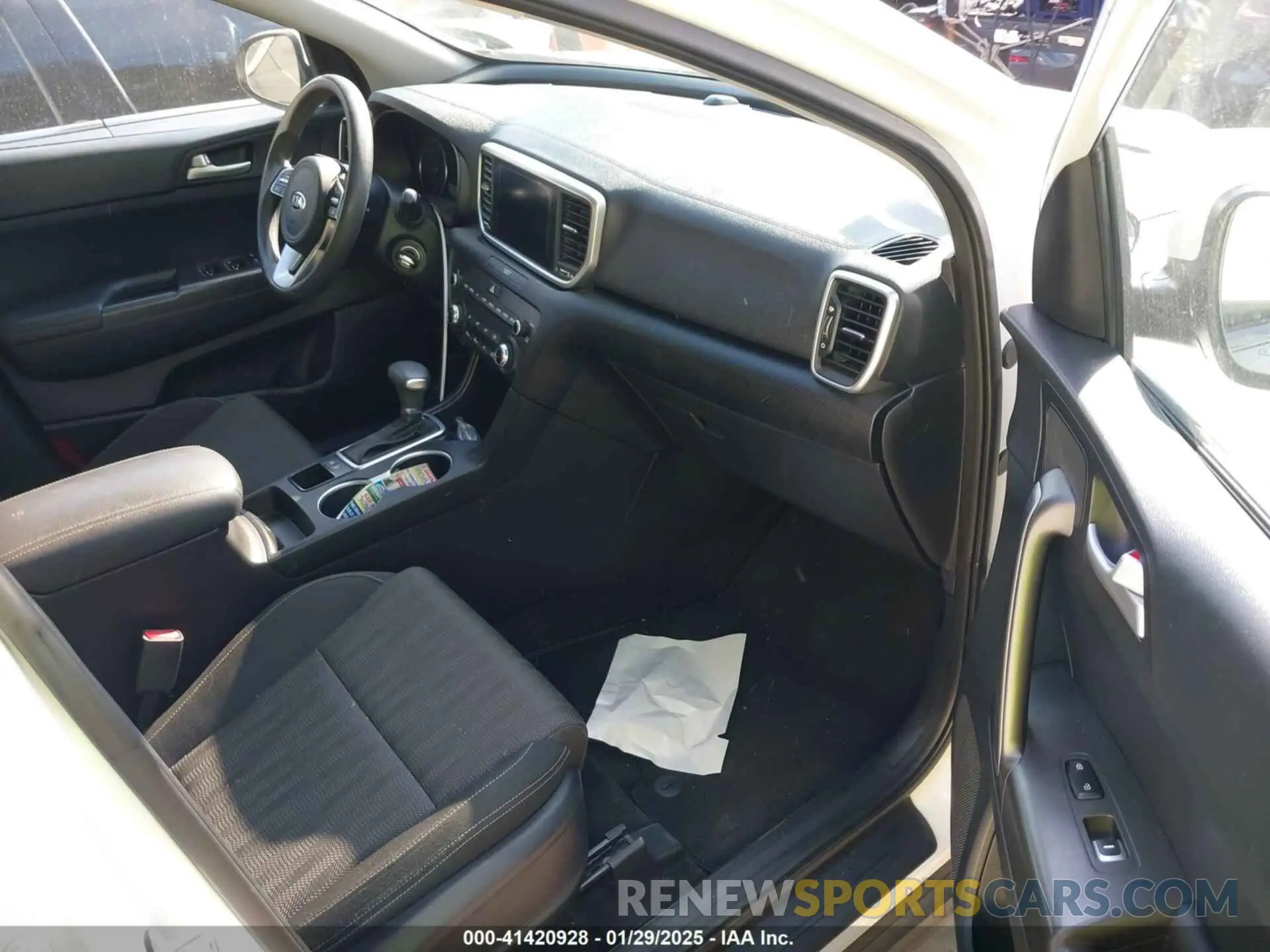 5 Фотография поврежденного автомобиля KNDPM3AC5L7762054 KIA SPORTAGE 2020