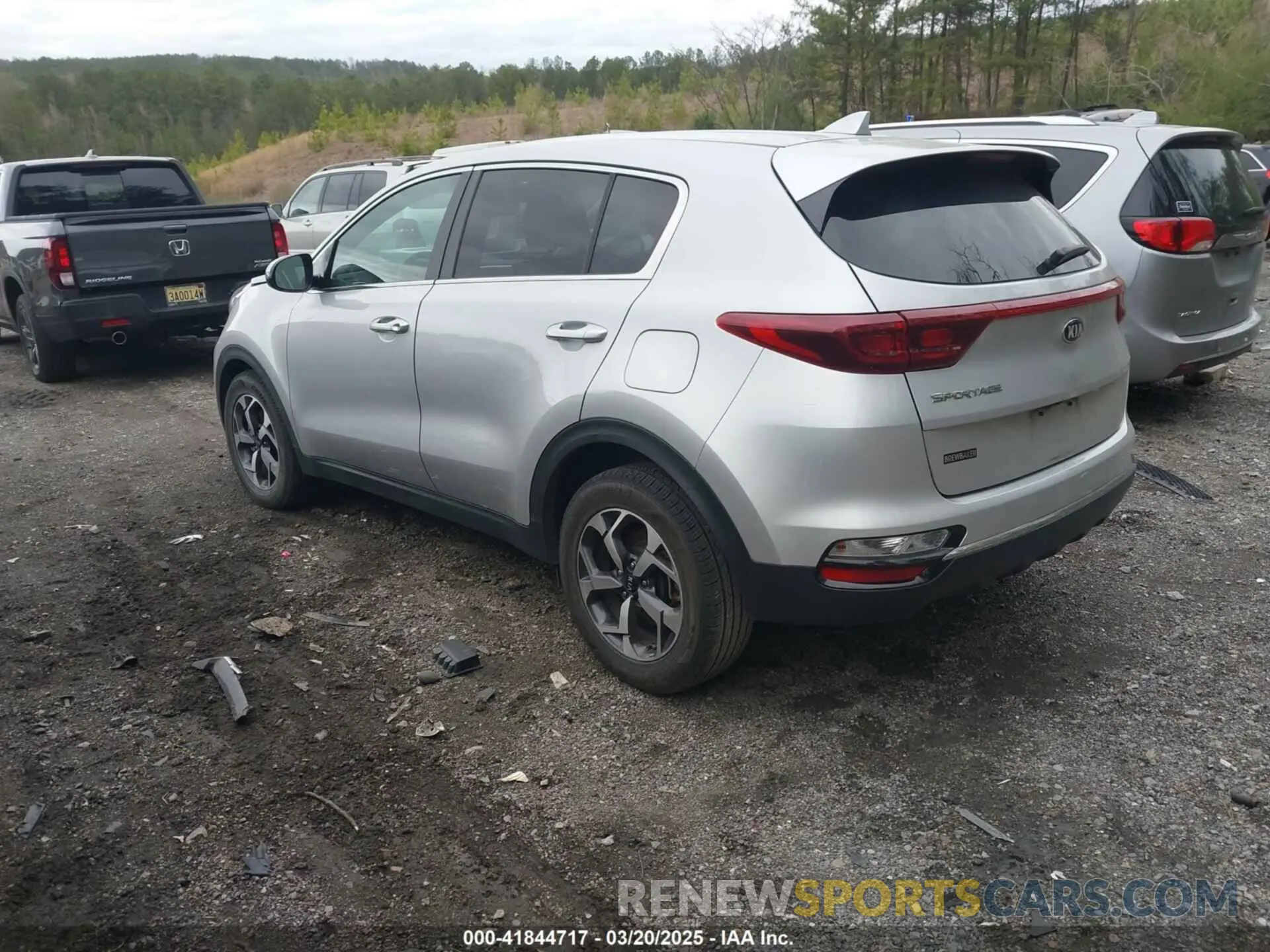 3 Photograph of a damaged car KNDPM3AC6L7634566 KIA SPORTAGE 2020