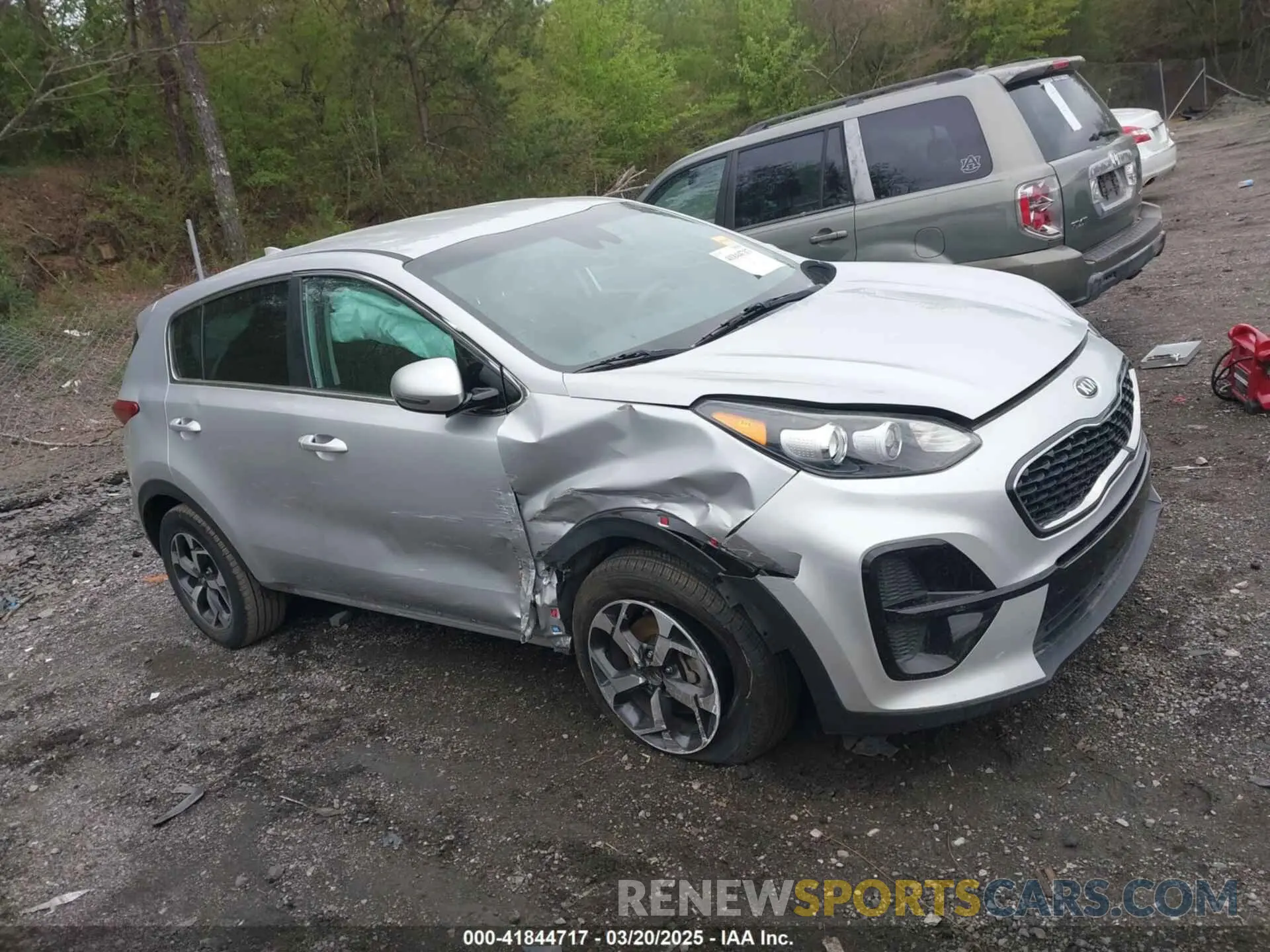 6 Photograph of a damaged car KNDPM3AC6L7634566 KIA SPORTAGE 2020