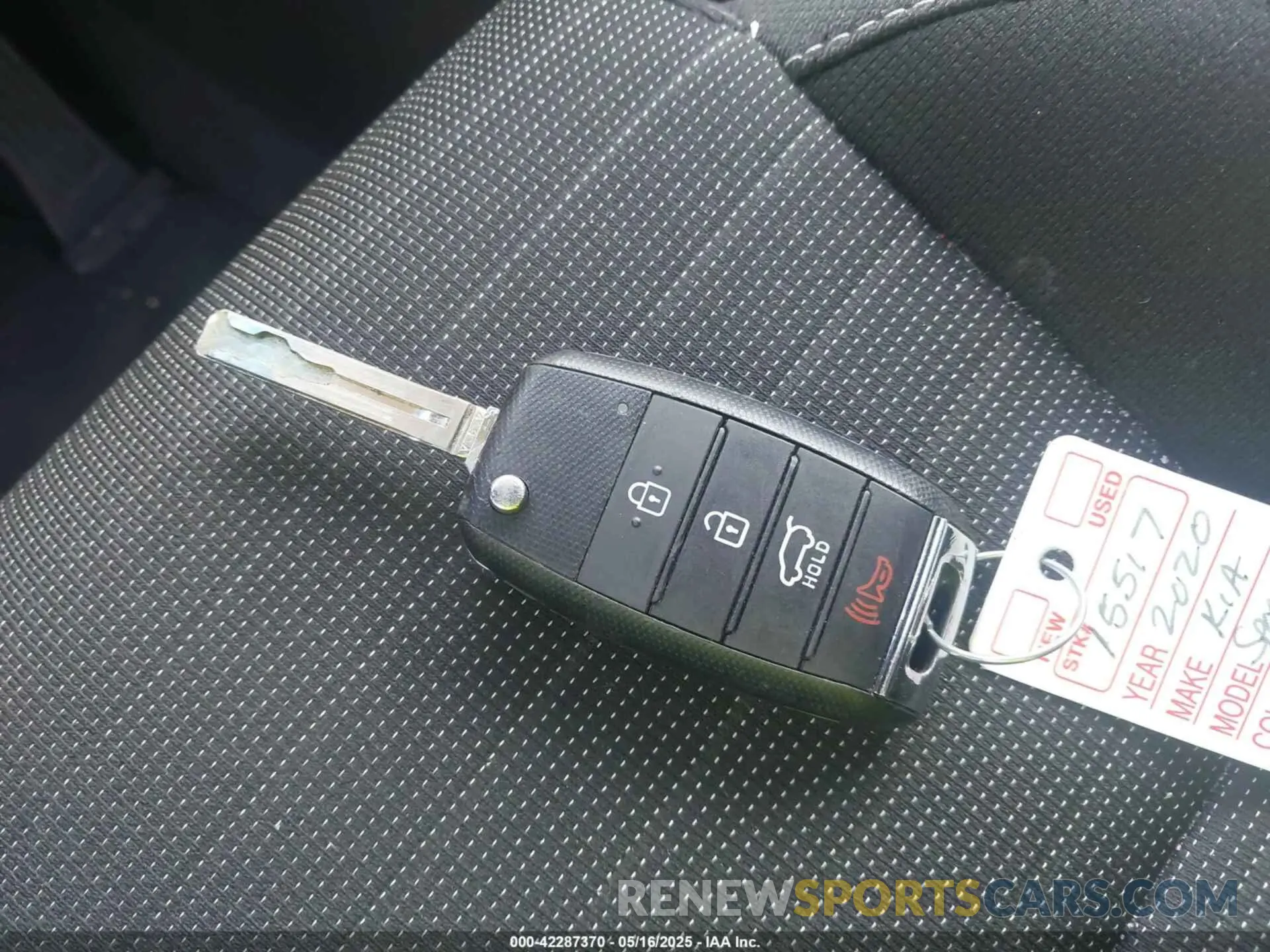 11 Фотография поврежденного автомобиля KNDPM3AC6L7685906 KIA SPORTAGE 2020
