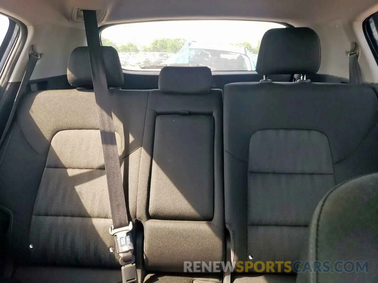 10 Photograph of a damaged car KNDPM3AC6L7719066 KIA SPORTAGE 2020