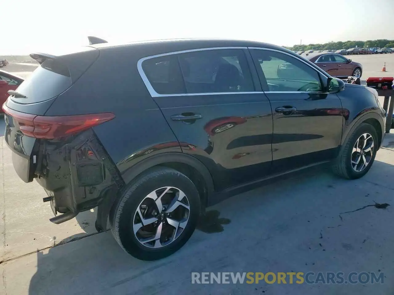 3 Photograph of a damaged car KNDPM3AC6L7719066 KIA SPORTAGE 2020