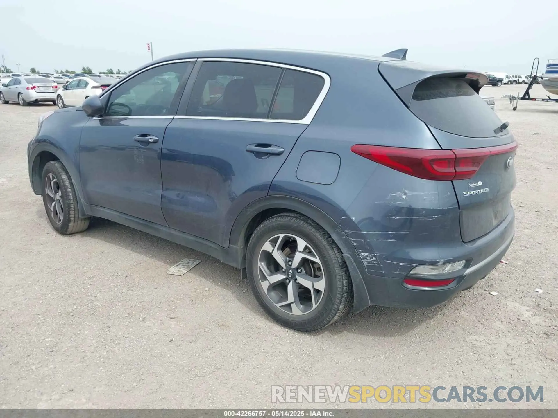 3 Фотография поврежденного автомобиля KNDPM3AC6L7740953 KIA SPORTAGE 2020