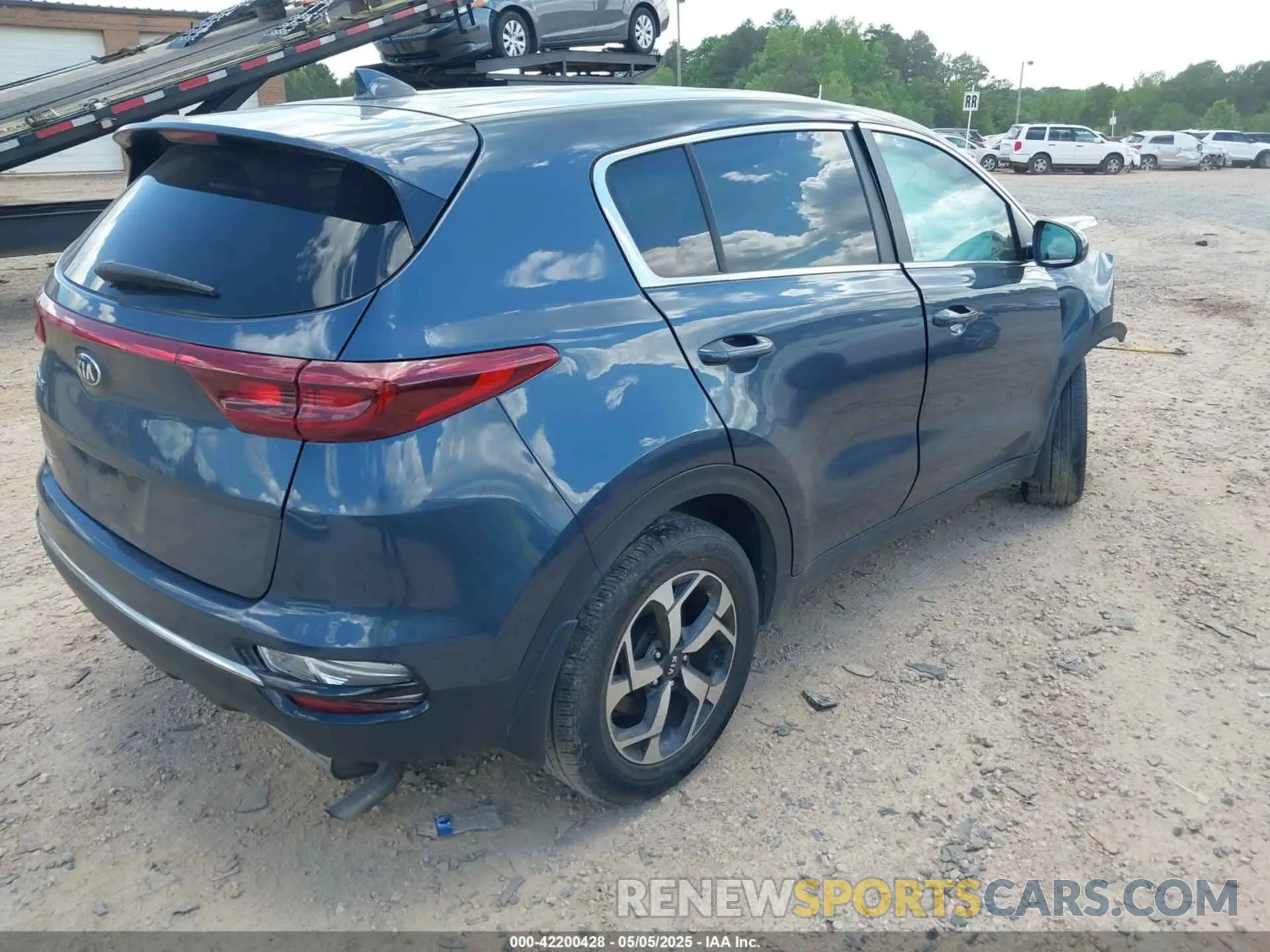 4 Photograph of a damaged car KNDPM3AC6L7788601 KIA SPORTAGE 2020