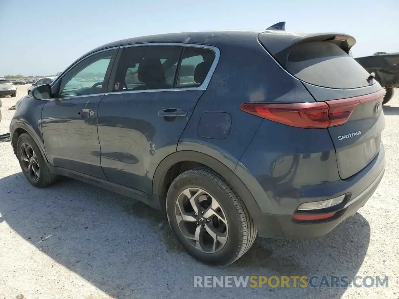 2 Photograph of a damaged car KNDPM3AC7L7629067 KIA SPORTAGE 2020