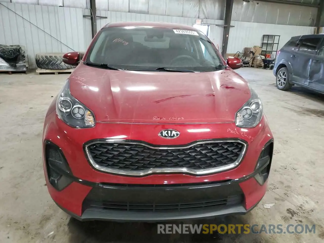 5 Photograph of a damaged car KNDPM3AC8L7664359 KIA SPORTAGE 2020