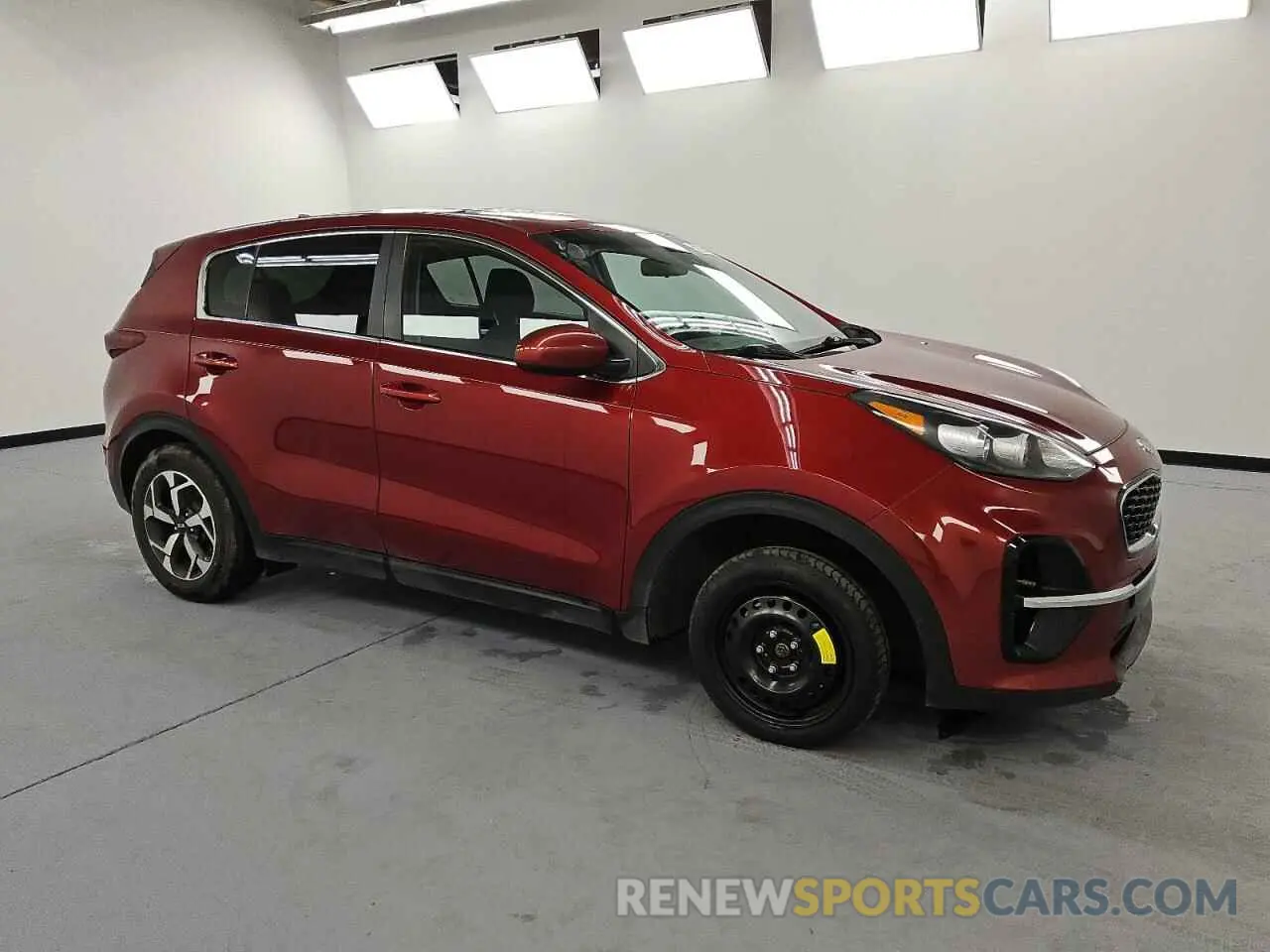 4 Photograph of a damaged car KNDPM3AC8L7709106 KIA SPORTAGE 2020