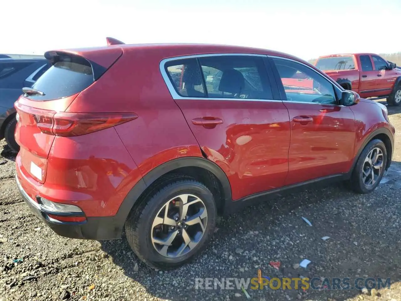 3 Photograph of a damaged car KNDPM3AC8L7748231 KIA SPORTAGE 2020