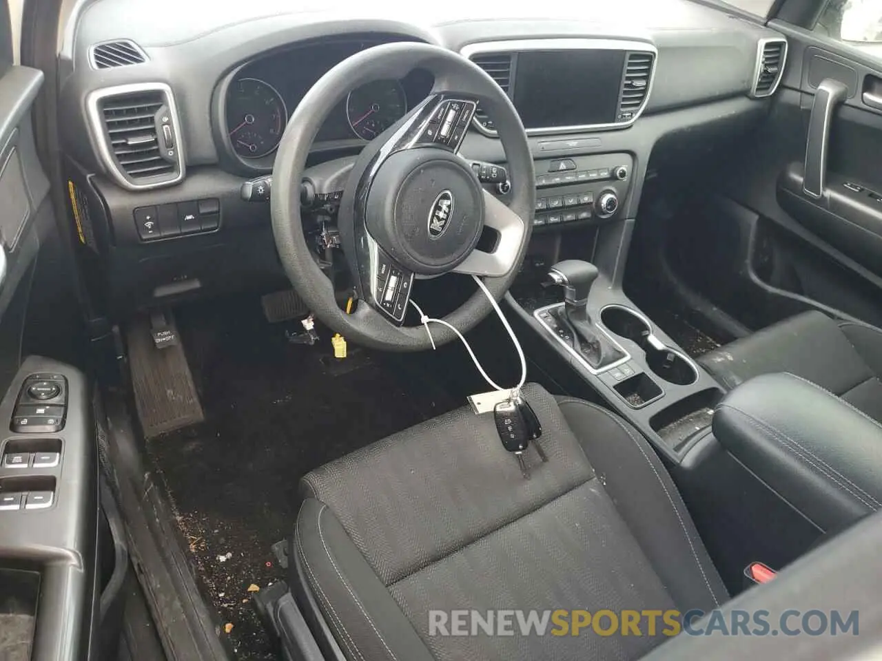 8 Photograph of a damaged car KNDPM3AC9L7787460 KIA SPORTAGE 2020