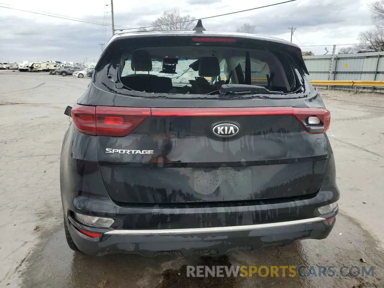 6 Photograph of a damaged car KNDPM3ACXL7643982 KIA SPORTAGE 2020