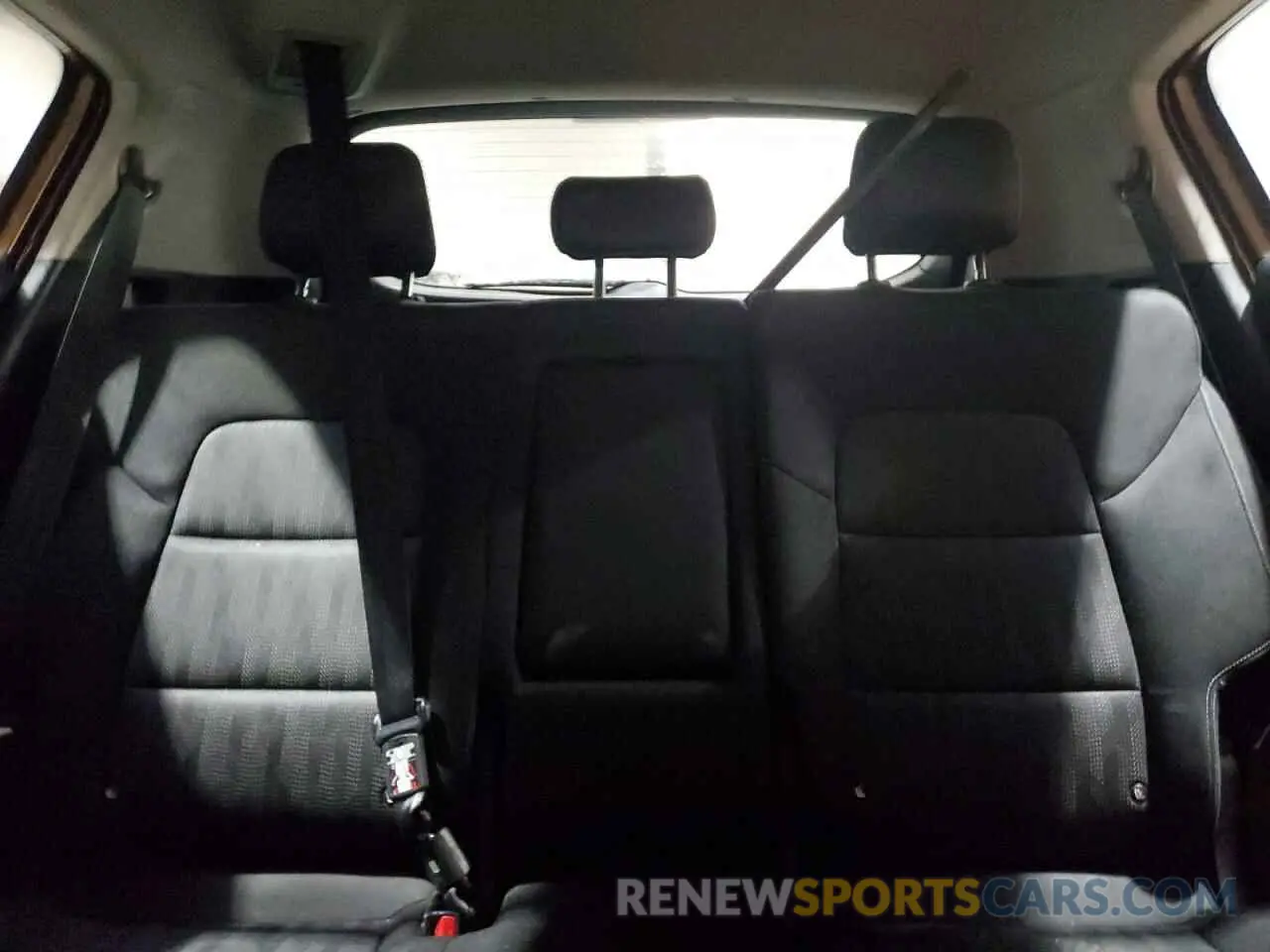 10 Photograph of a damaged car KNDPMCAC0L7795172 KIA SPORTAGE 2020