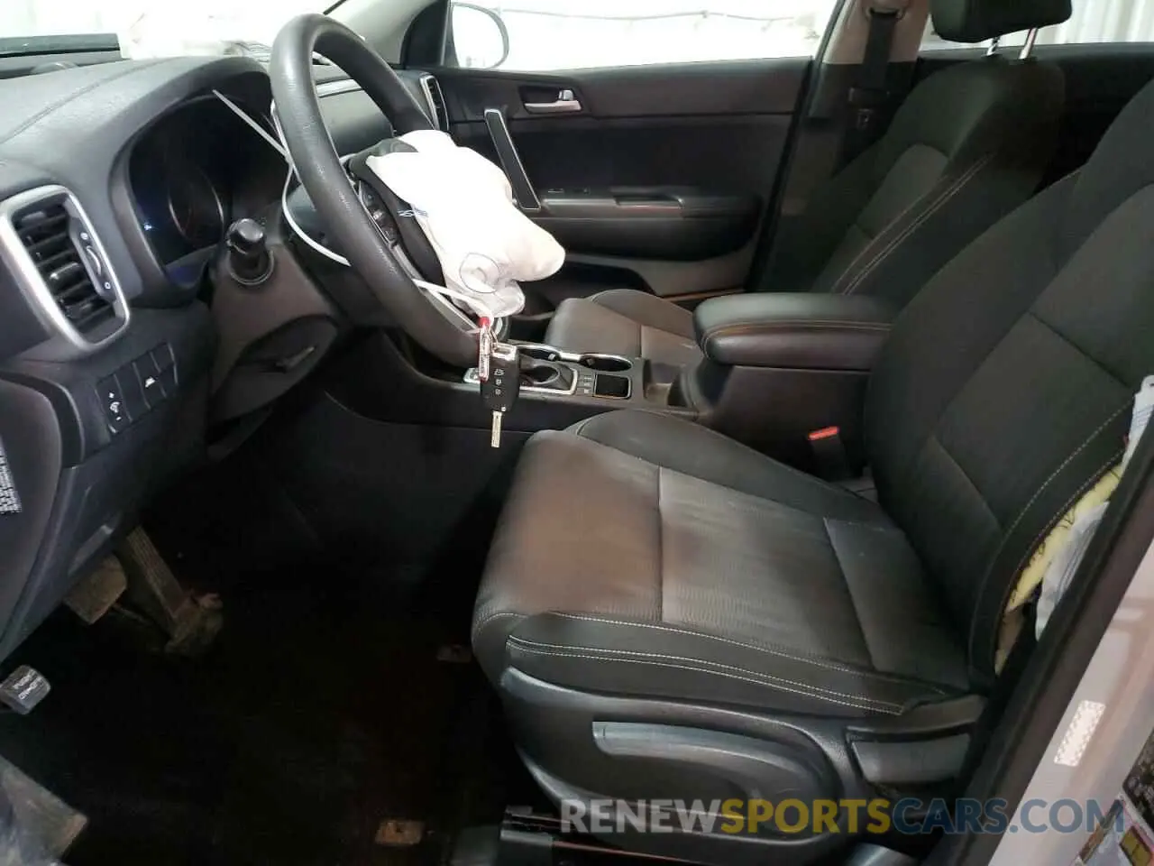 7 Photograph of a damaged car KNDPMCAC1L7789350 KIA SPORTAGE 2020