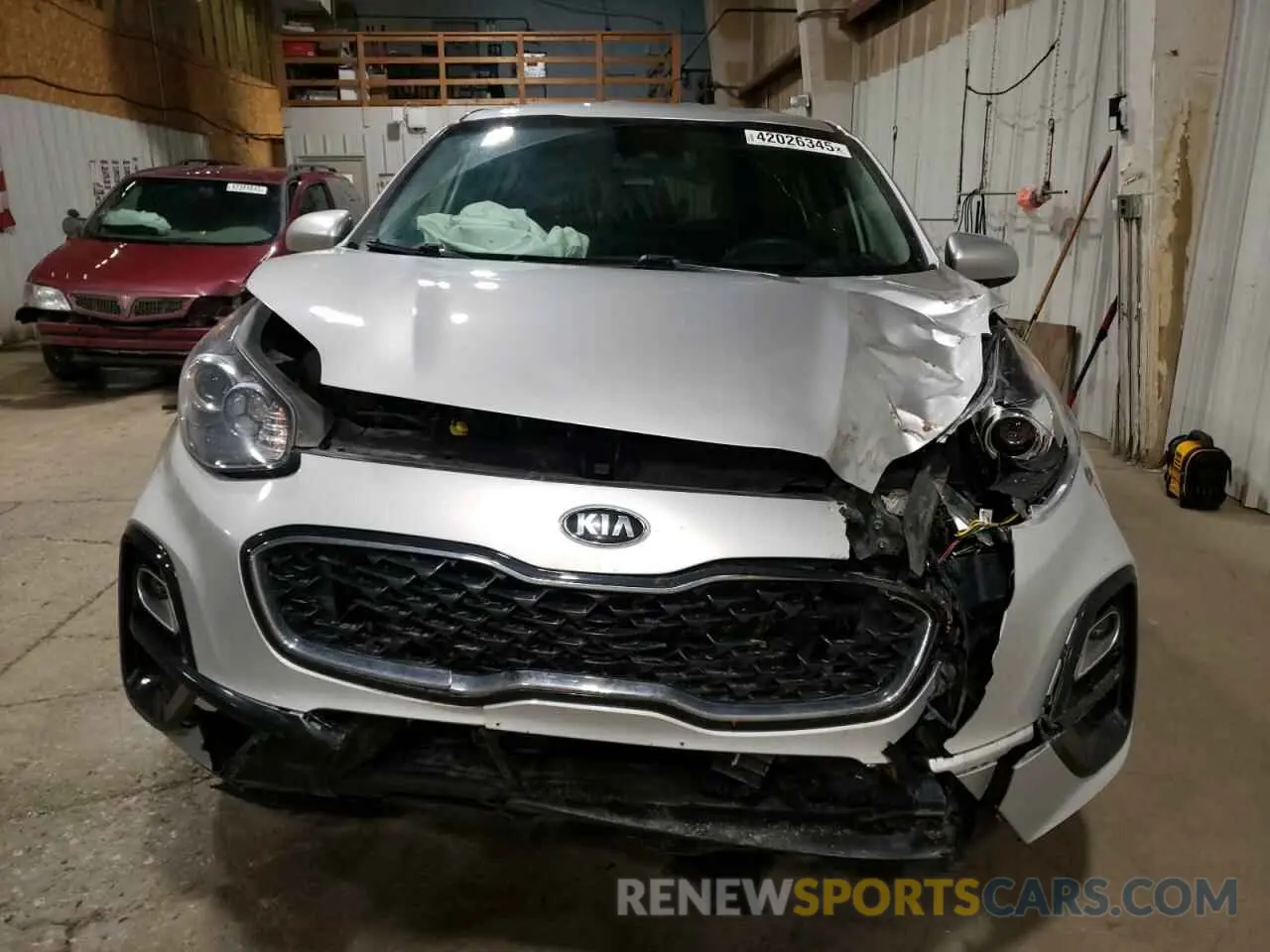 5 Photograph of a damaged car KNDPMCAC1L7803781 KIA SPORTAGE 2020