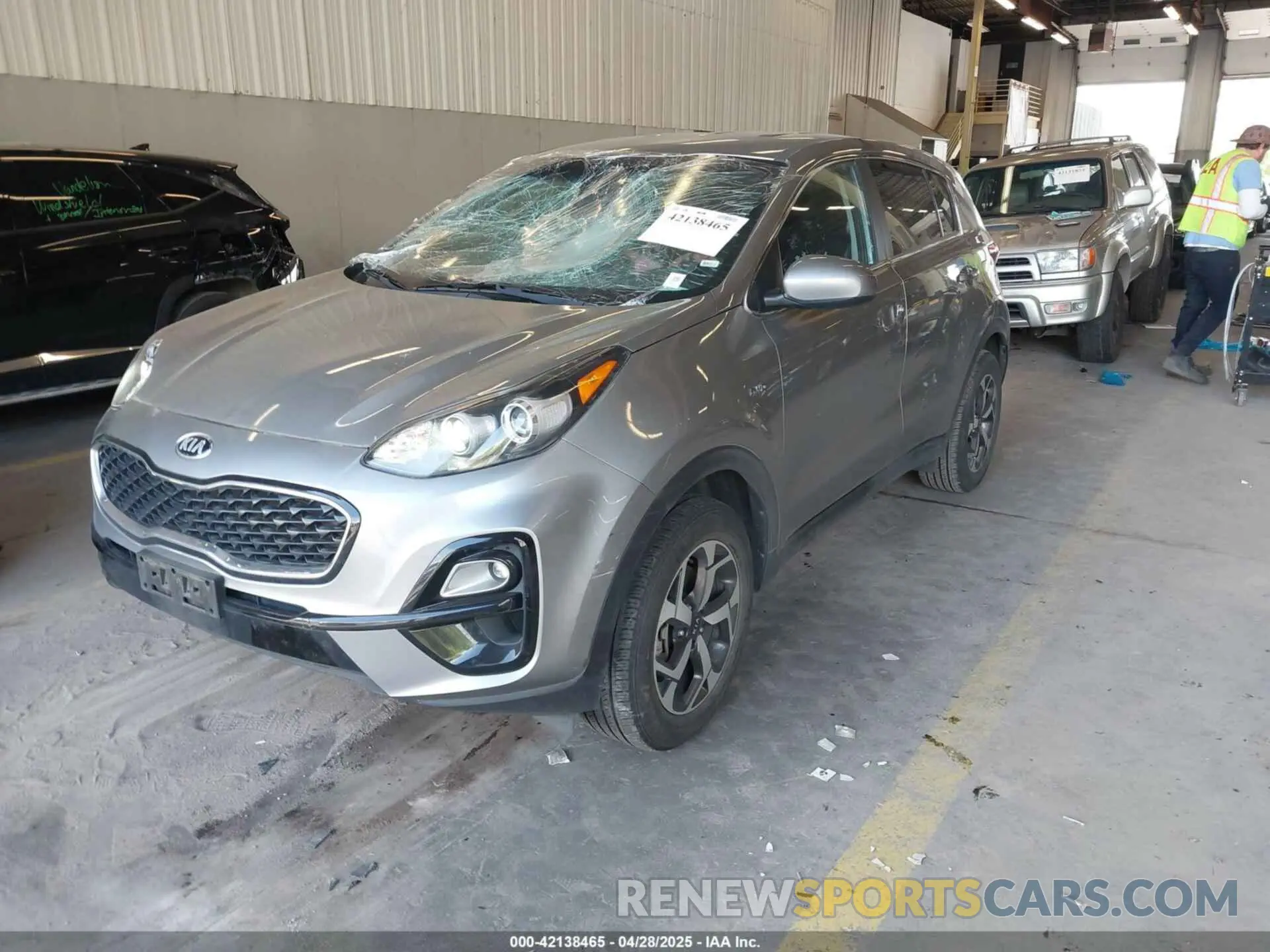 2 Photograph of a damaged car KNDPMCAC1L7832469 KIA SPORTAGE 2020