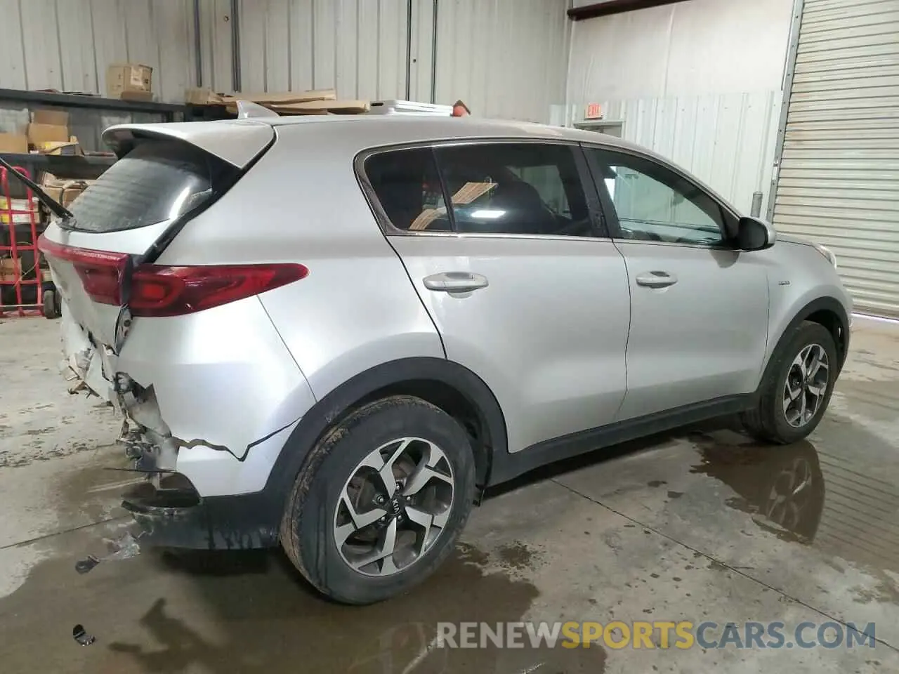 3 Photograph of a damaged car KNDPMCAC2L7641319 KIA SPORTAGE 2020