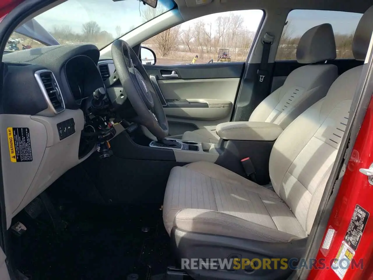 7 Photograph of a damaged car KNDPMCAC2L7780964 KIA SPORTAGE 2020