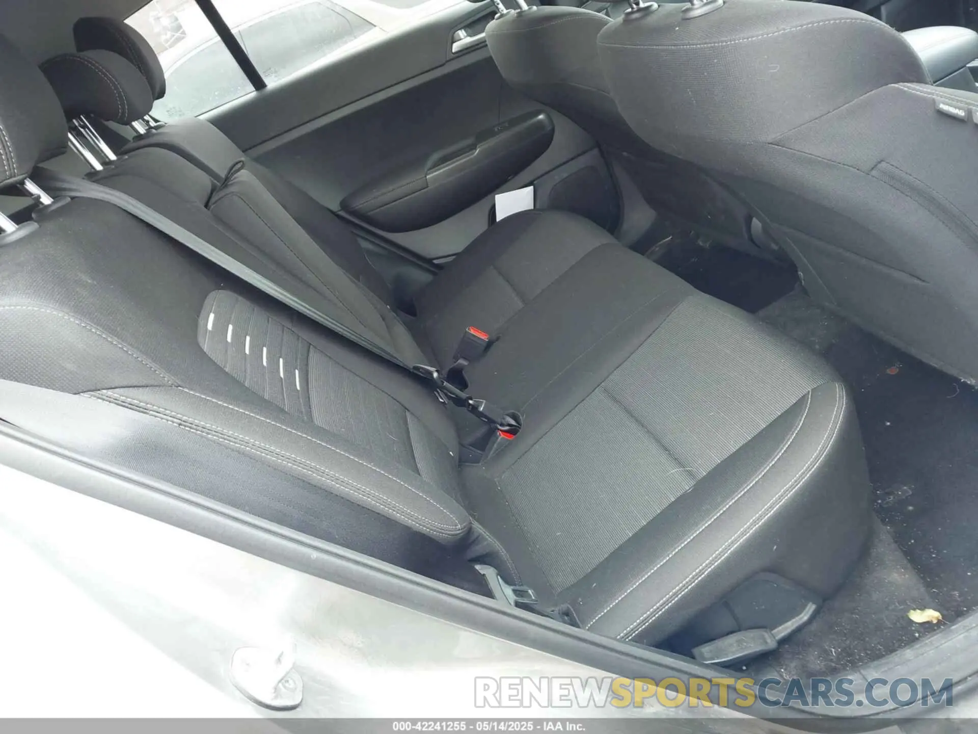 8 Фотография поврежденного автомобиля KNDPMCAC2L7785307 KIA SPORTAGE 2020