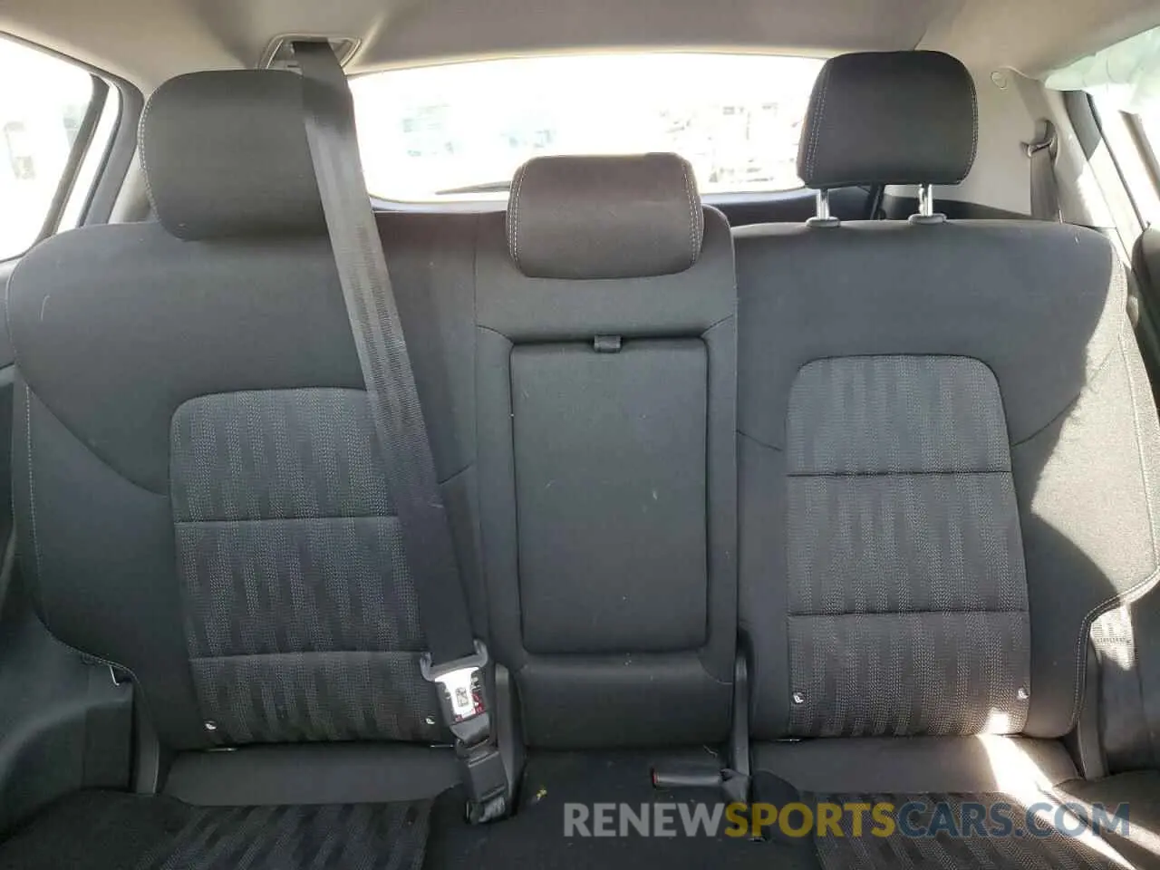 10 Фотография поврежденного автомобиля KNDPMCAC3L7641720 KIA SPORTAGE 2020