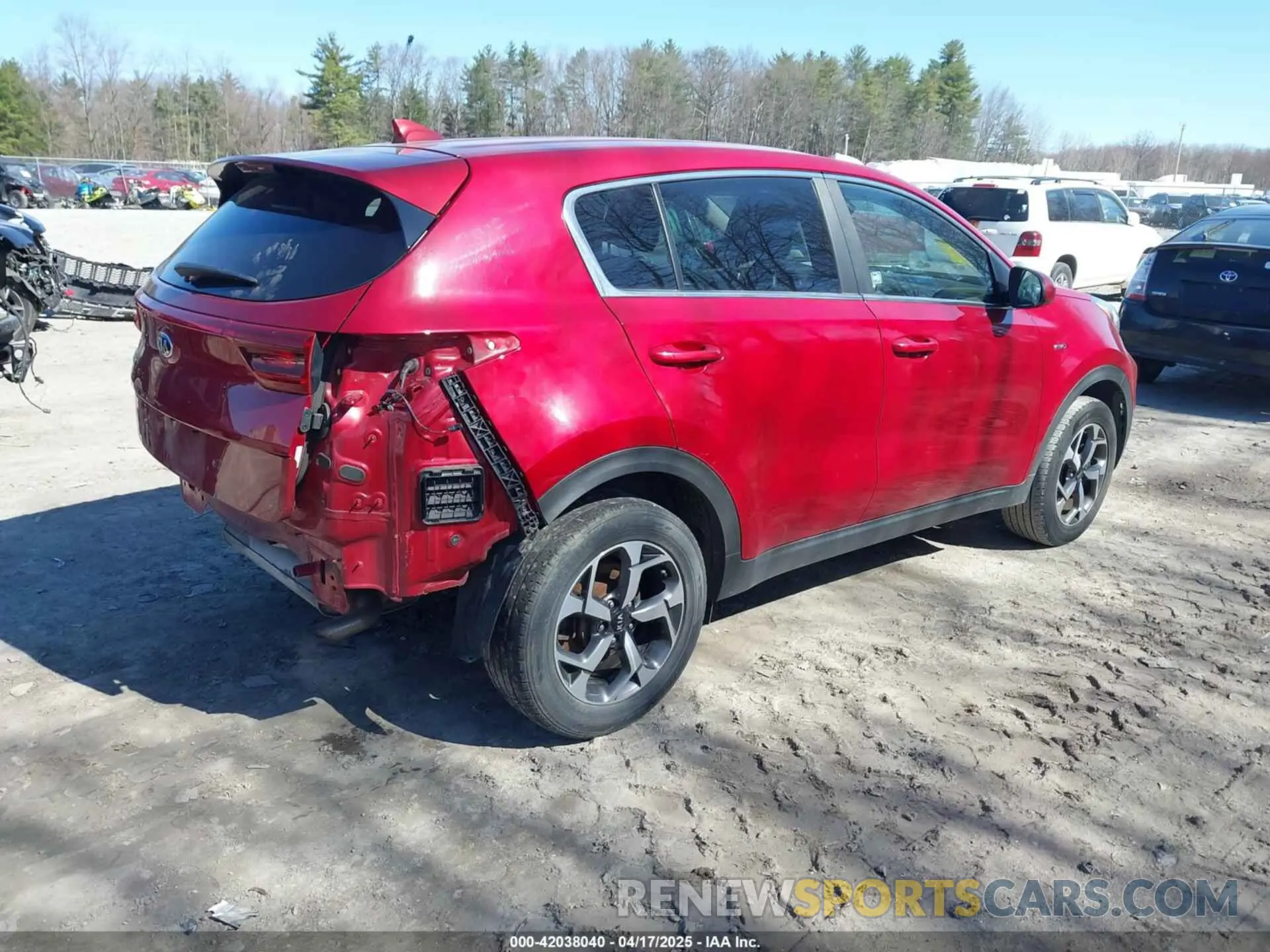 4 Photograph of a damaged car KNDPMCAC4L7667162 KIA SPORTAGE 2020