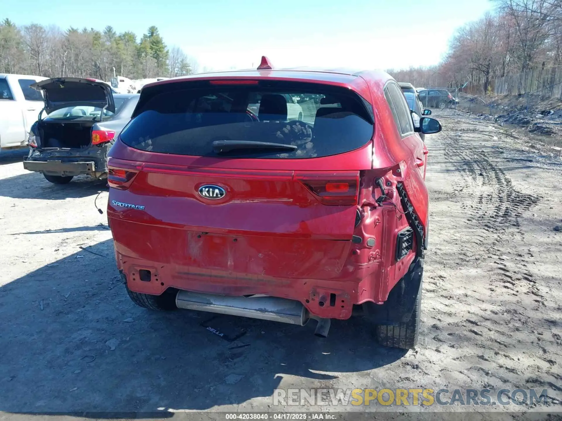 6 Photograph of a damaged car KNDPMCAC4L7667162 KIA SPORTAGE 2020