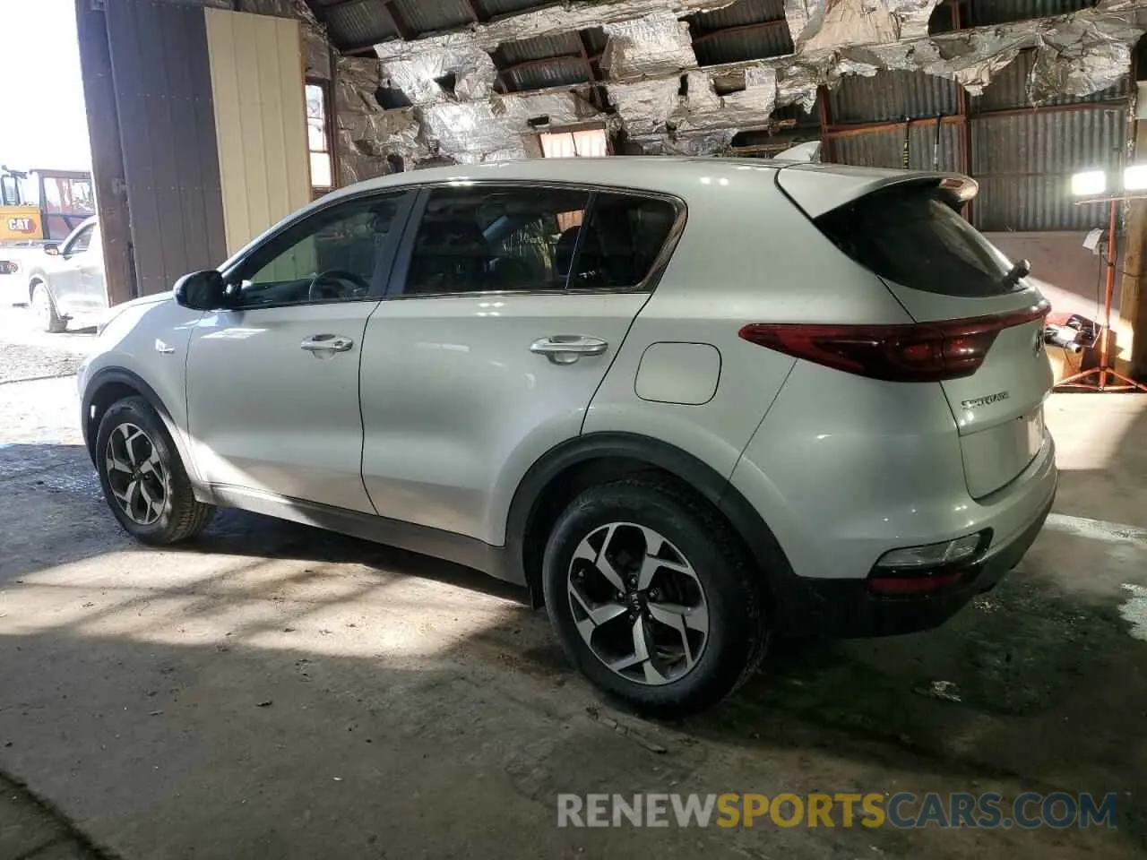 2 Photograph of a damaged car KNDPMCAC5L7732469 KIA SPORTAGE 2020