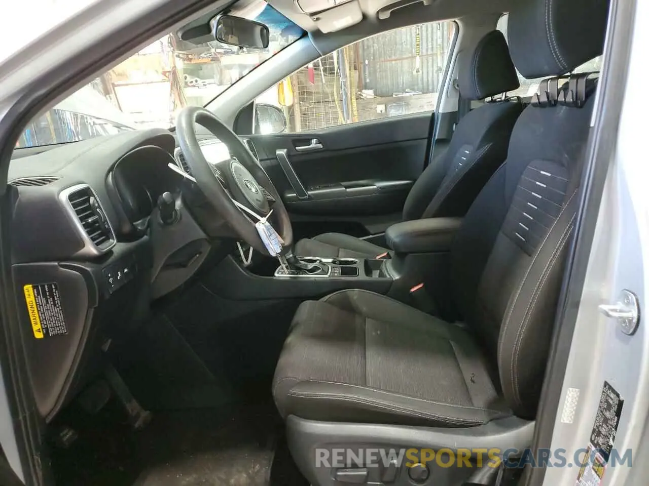7 Photograph of a damaged car KNDPMCAC5L7732469 KIA SPORTAGE 2020