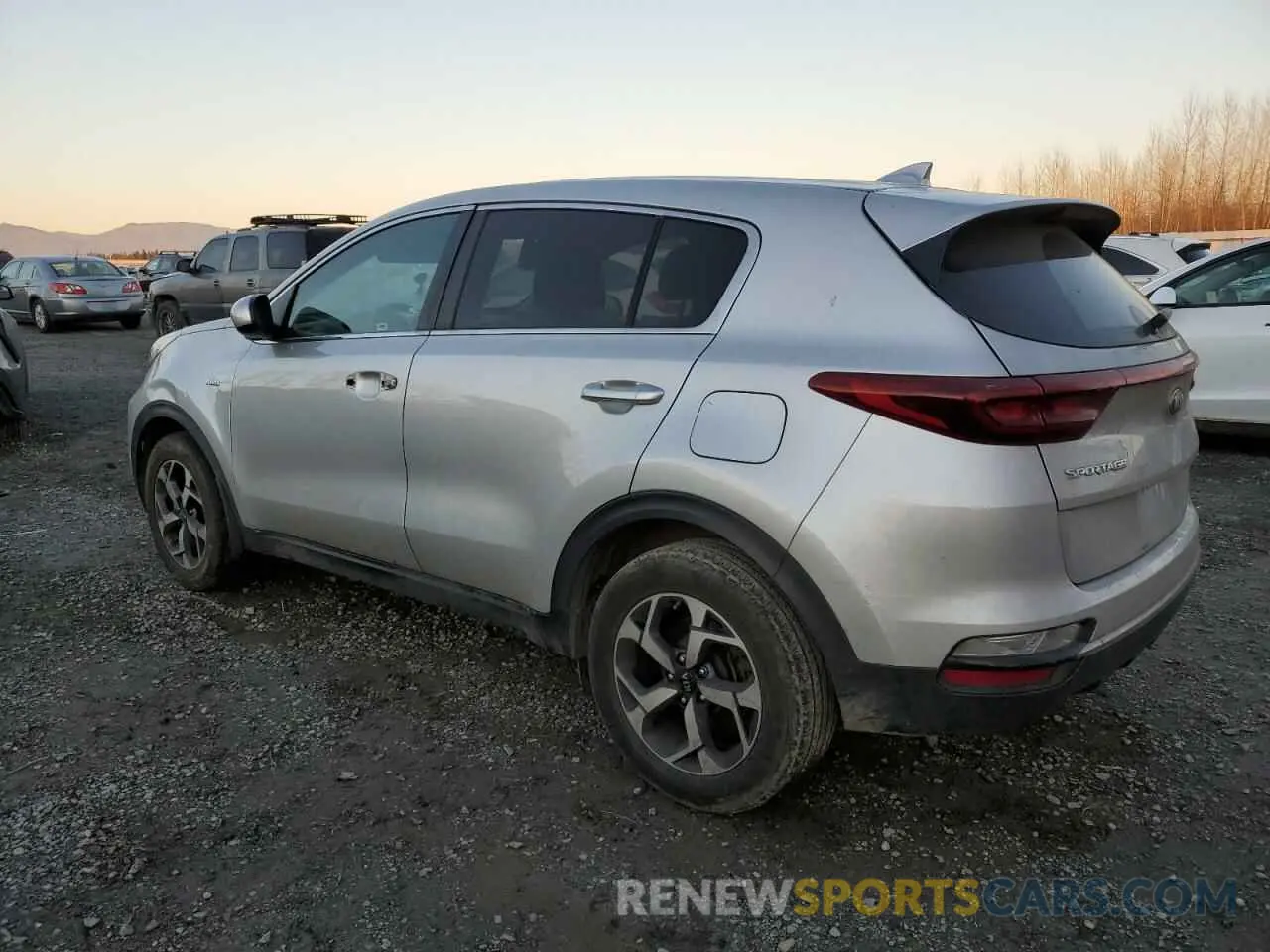 2 Photograph of a damaged car KNDPMCAC5L7746940 KIA SPORTAGE 2020
