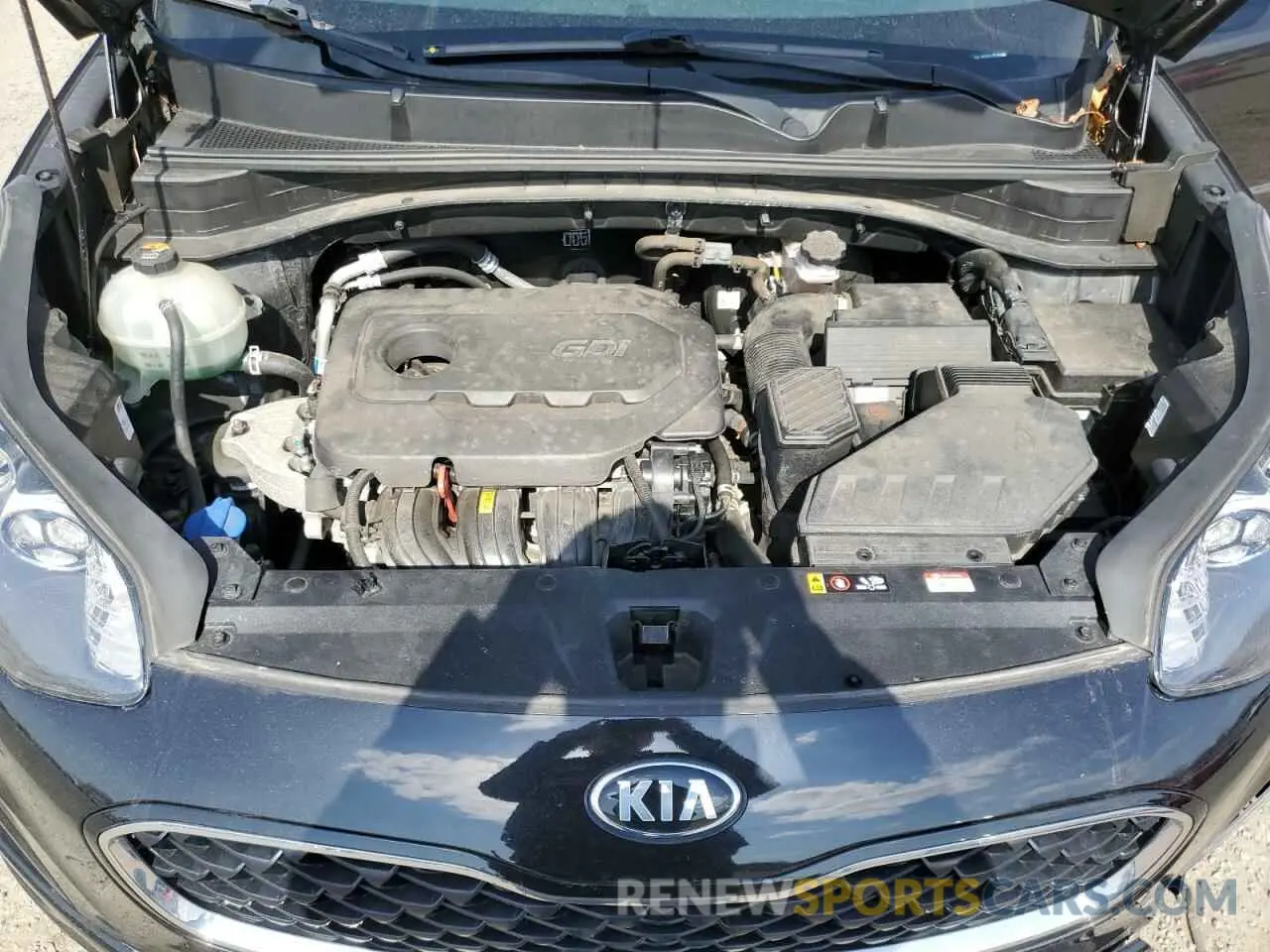 12 Photograph of a damaged car KNDPMCAC5L7810605 KIA SPORTAGE 2020