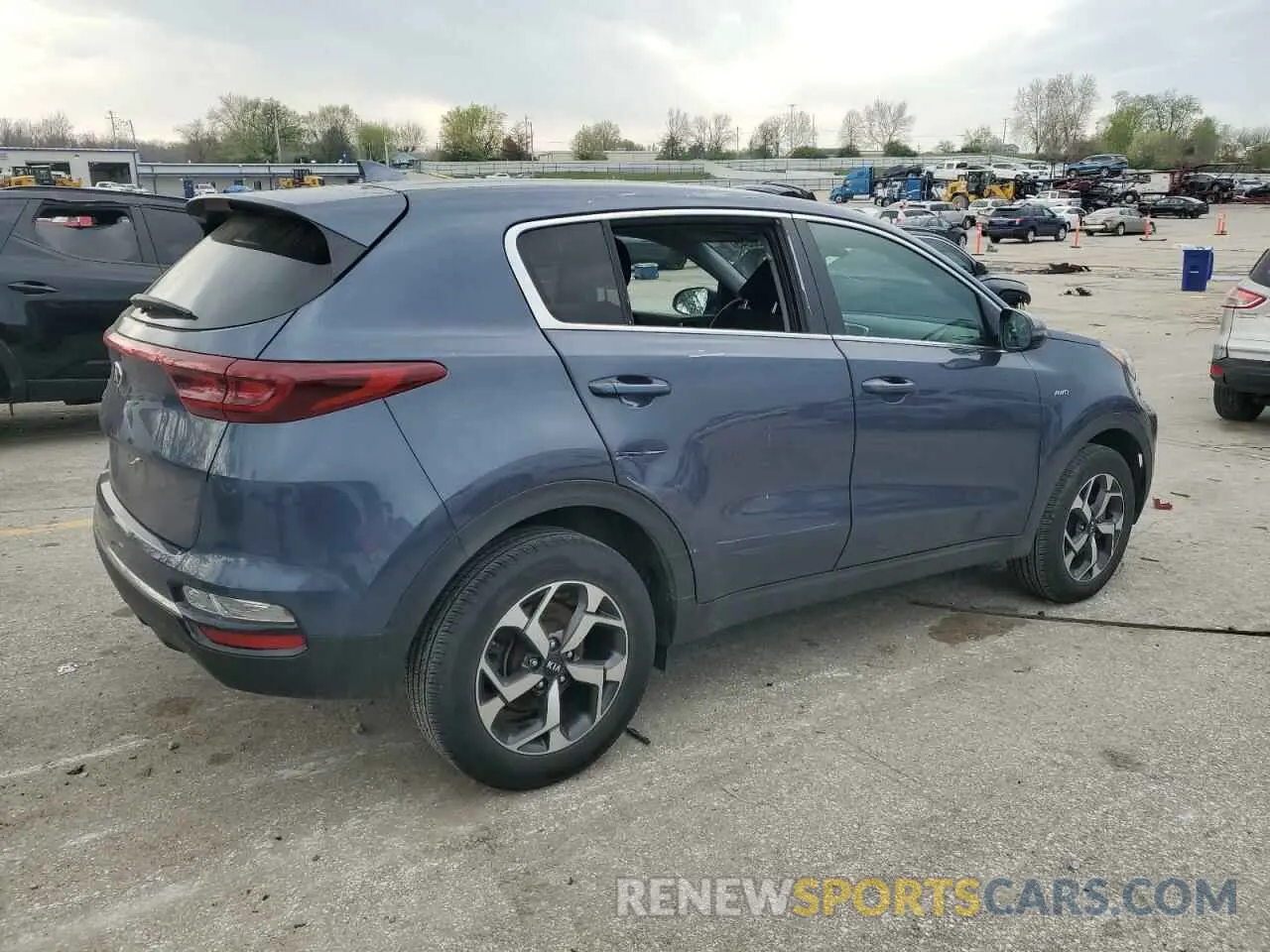 3 Фотография поврежденного автомобиля KNDPMCAC5L7827825 KIA SPORTAGE 2020