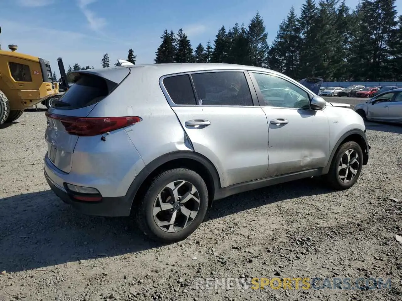 3 Photograph of a damaged car KNDPMCAC6L7633935 KIA SPORTAGE 2020